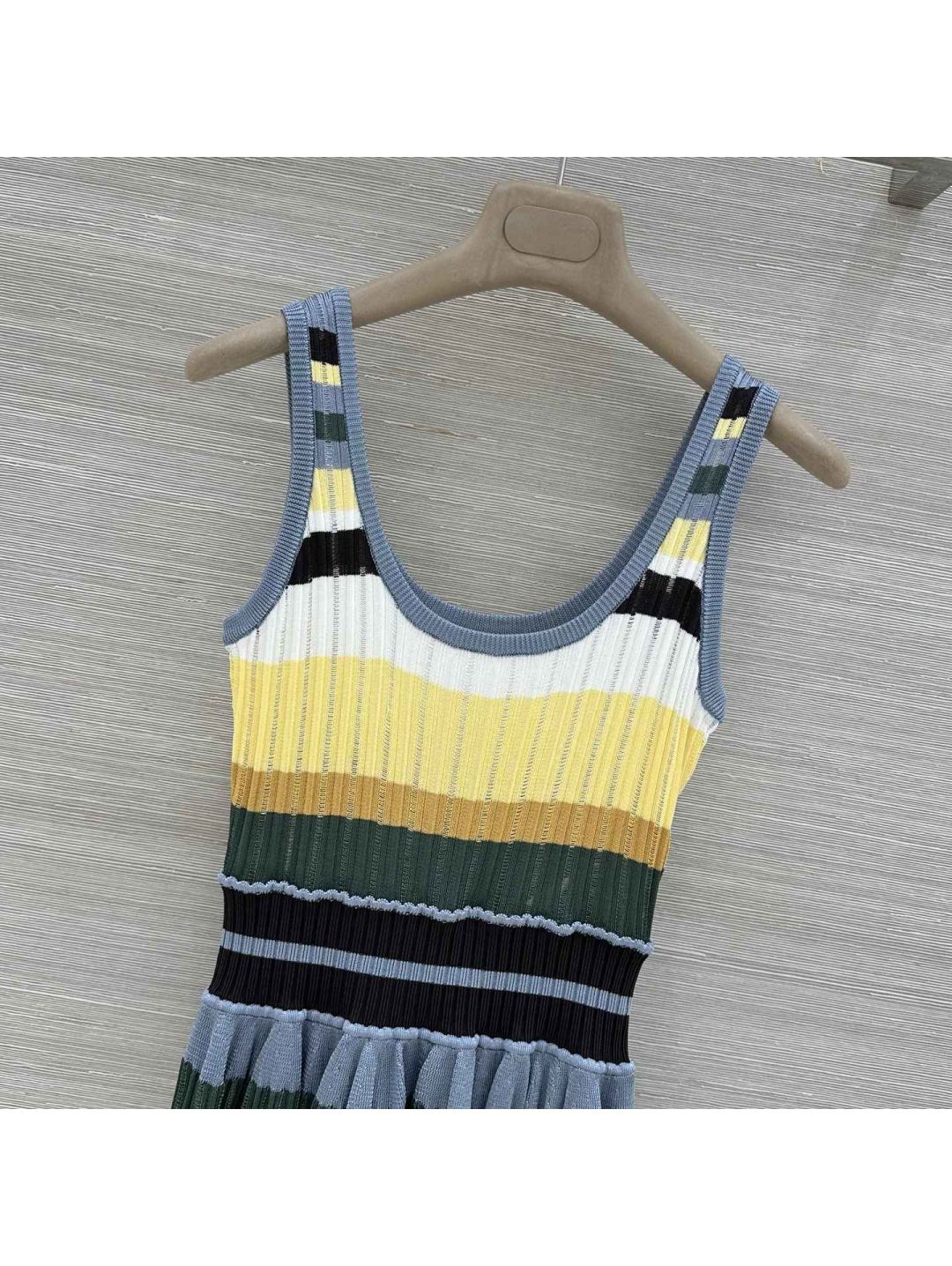 Alaia Crew Neck Sleeveless Dress in Multicolor