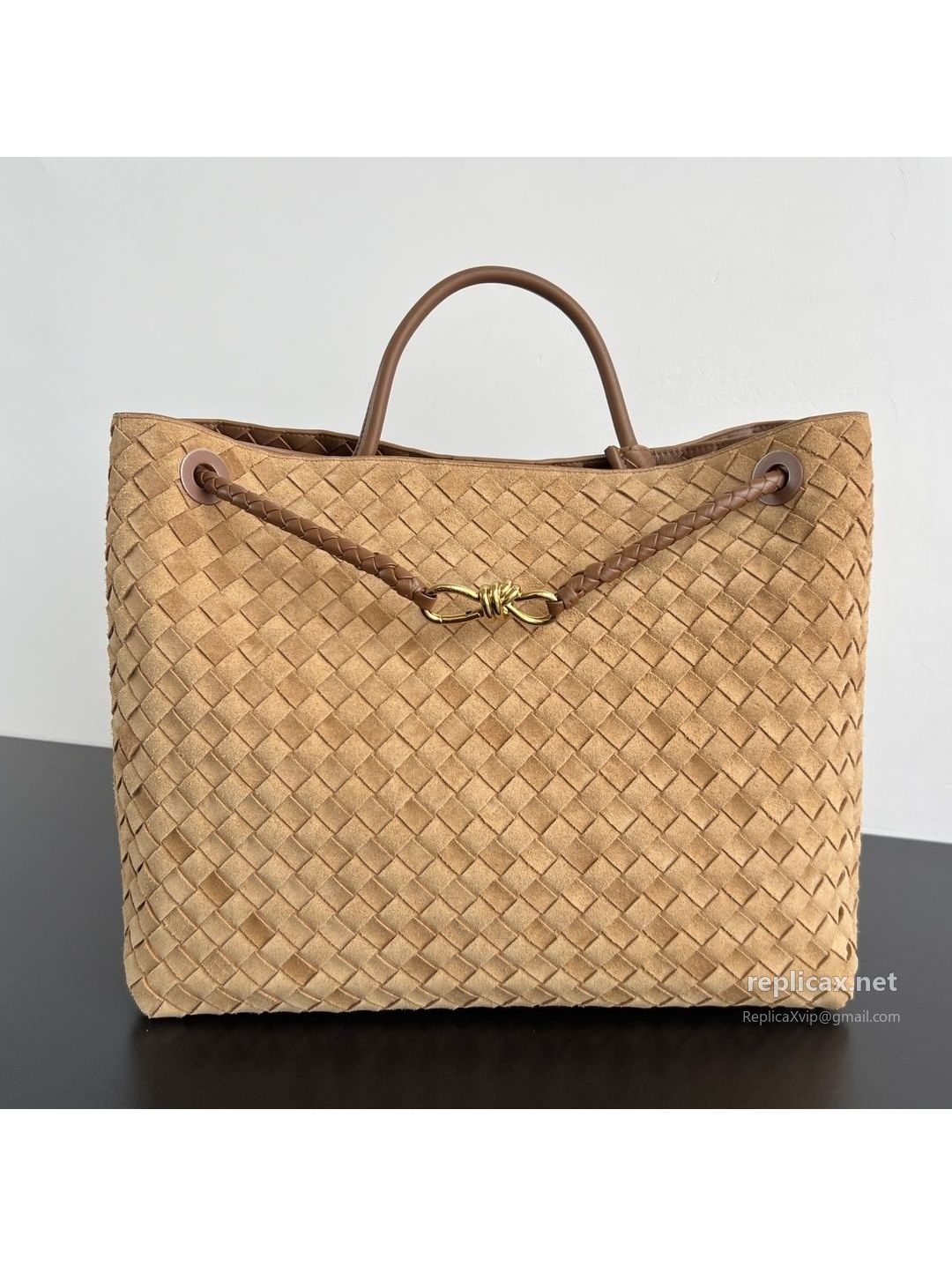 Bottega Veneta Andiamo Large Suede Tote Bag Camel