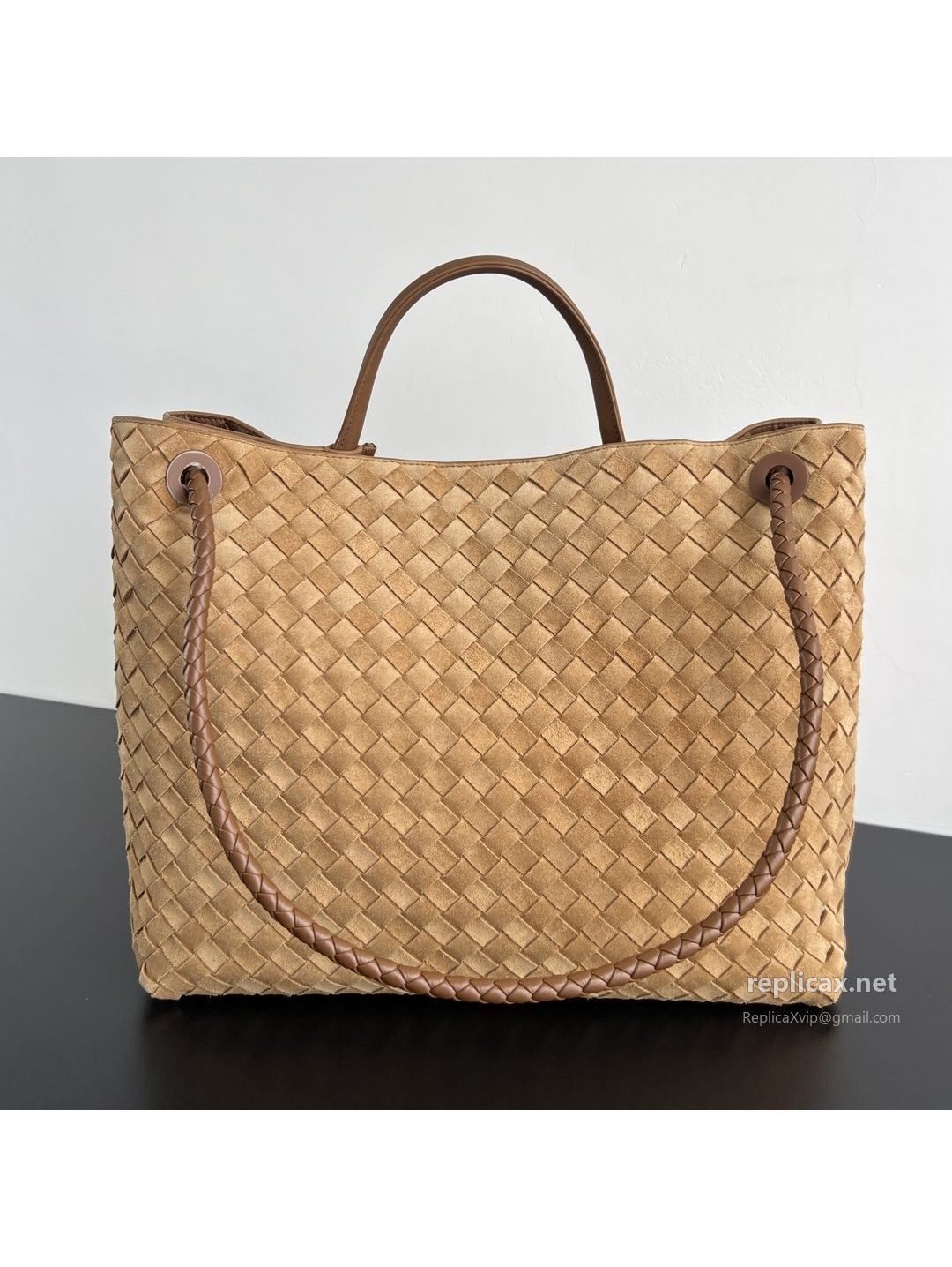 Bottega Veneta Andiamo Large Suede Tote Bag Camel