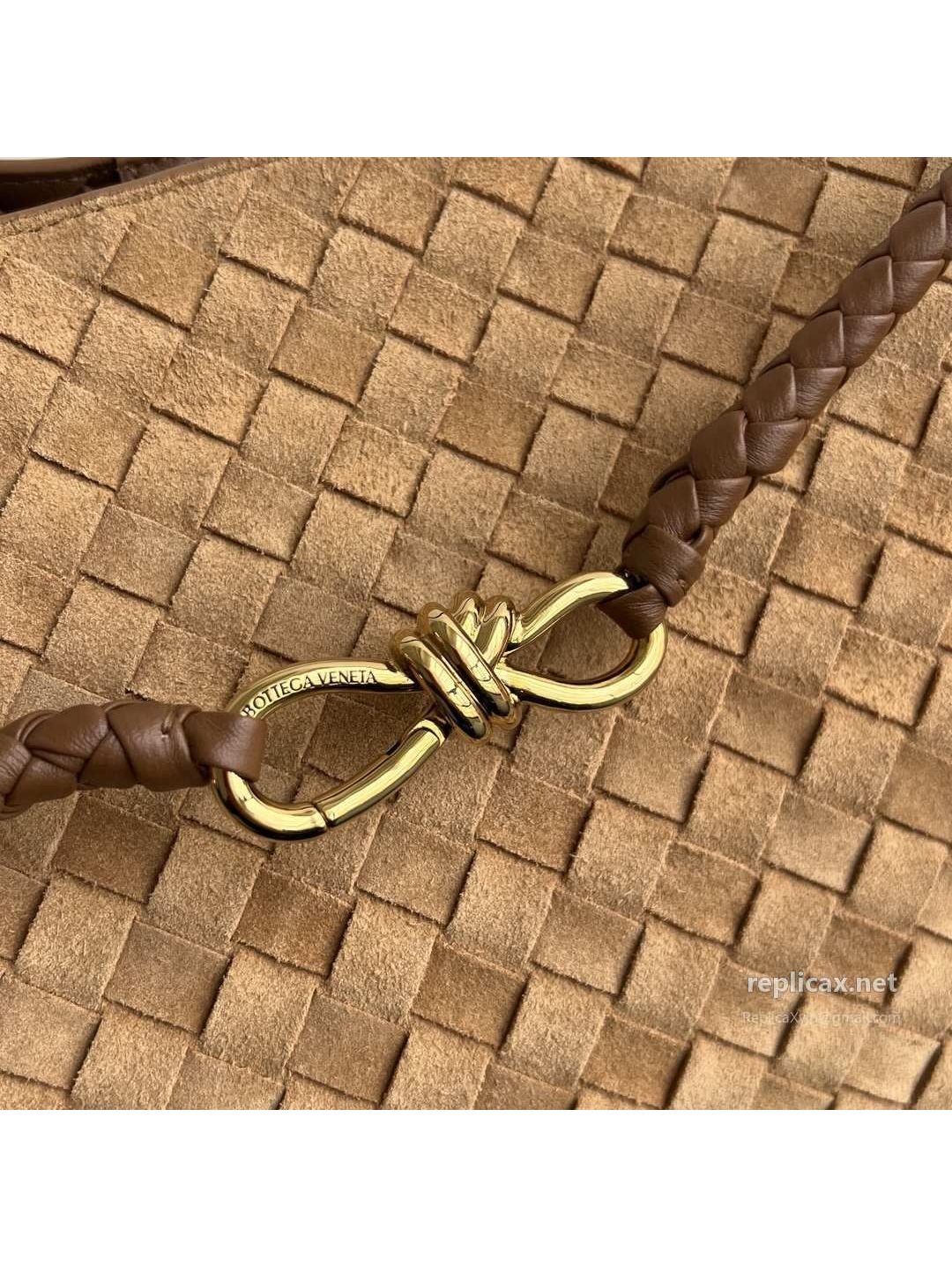 Bottega Veneta Andiamo Large Suede Tote Bag Camel