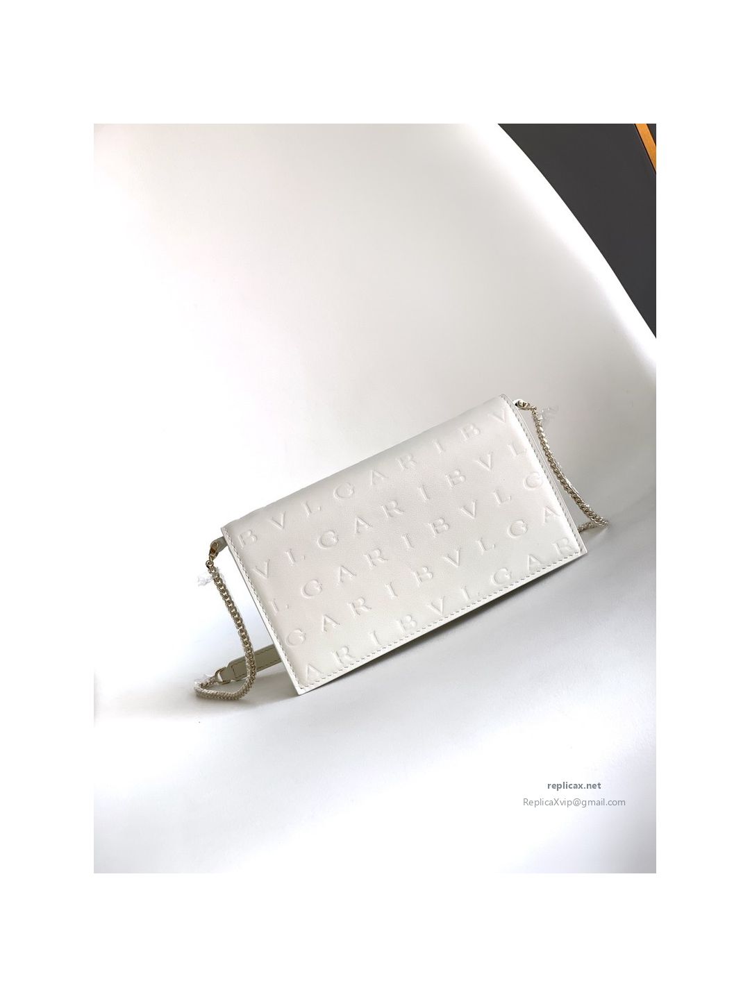 Bvlgari Infinitum Logo Chain Wallet Diamond White Calfskin