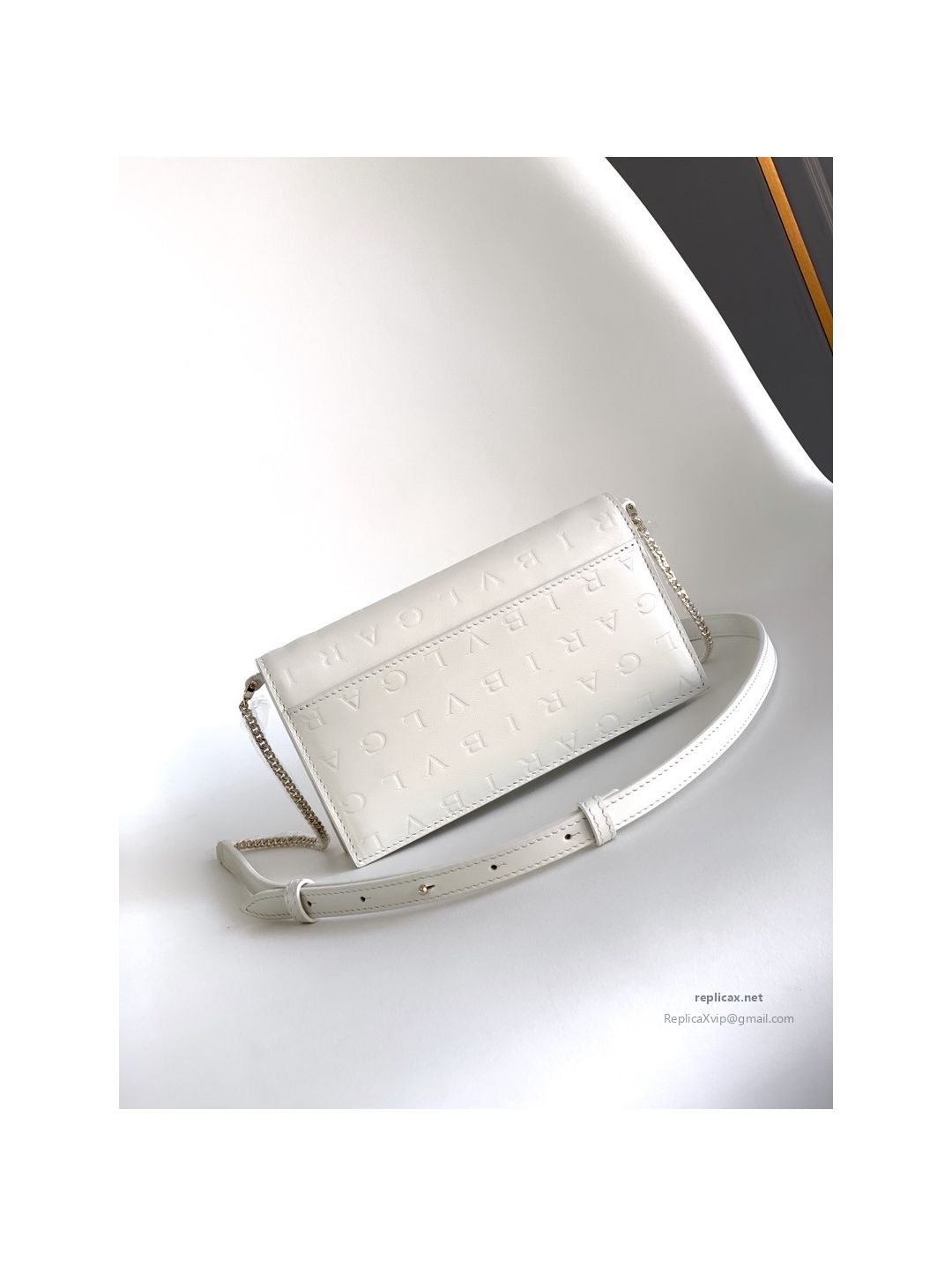 Bvlgari Infinitum Logo Chain Wallet Diamond White Calfskin