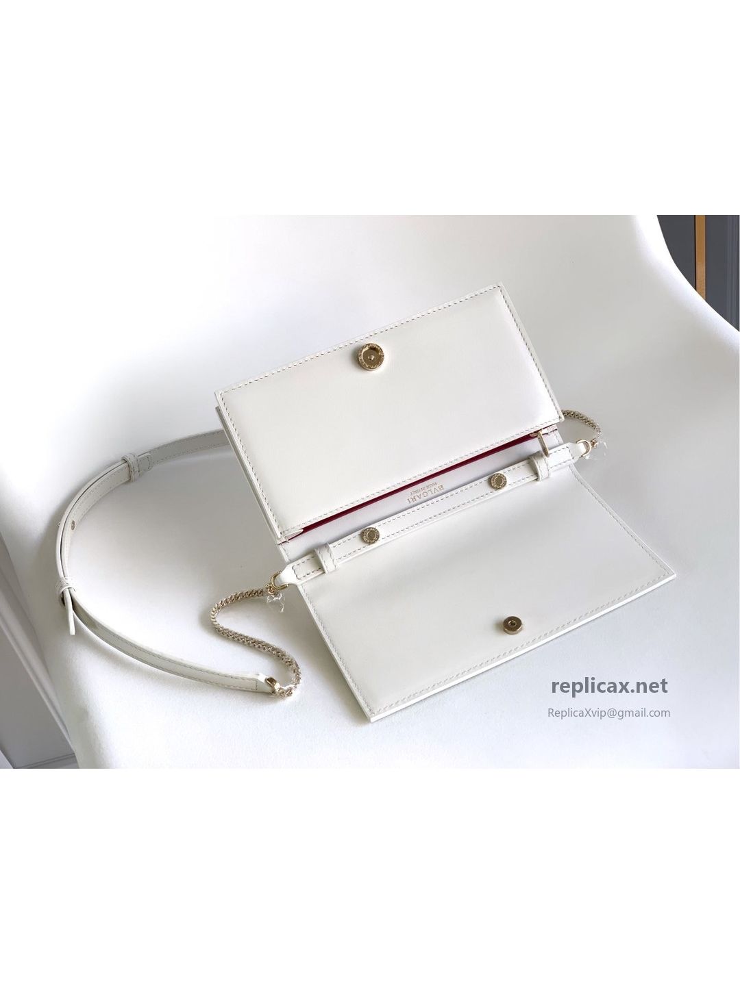Bvlgari Infinitum Logo Chain Wallet Diamond White Calfskin