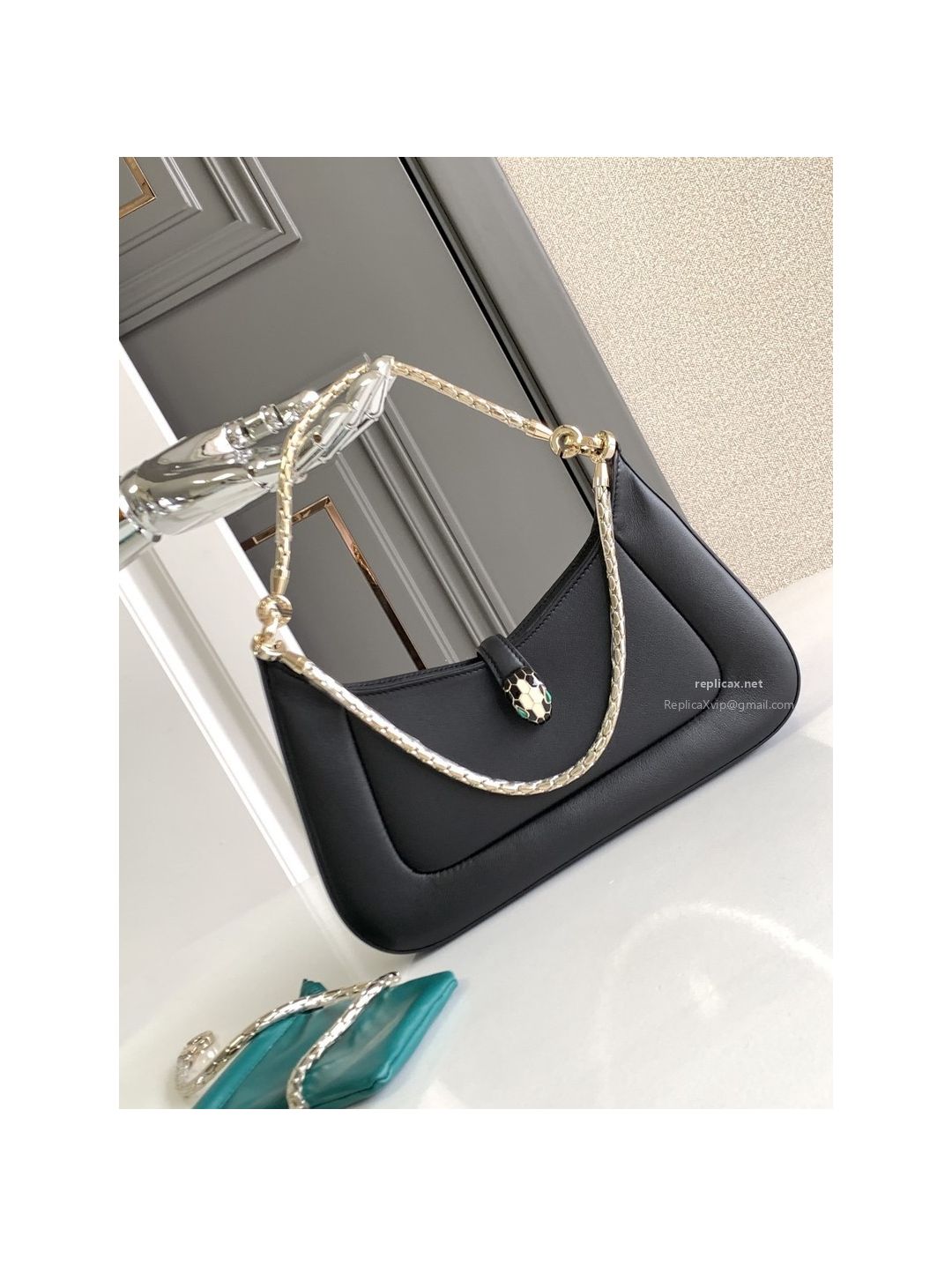 Bvlgari Serpenti Baia Small Shoulder Bag Black Urban Calfskin