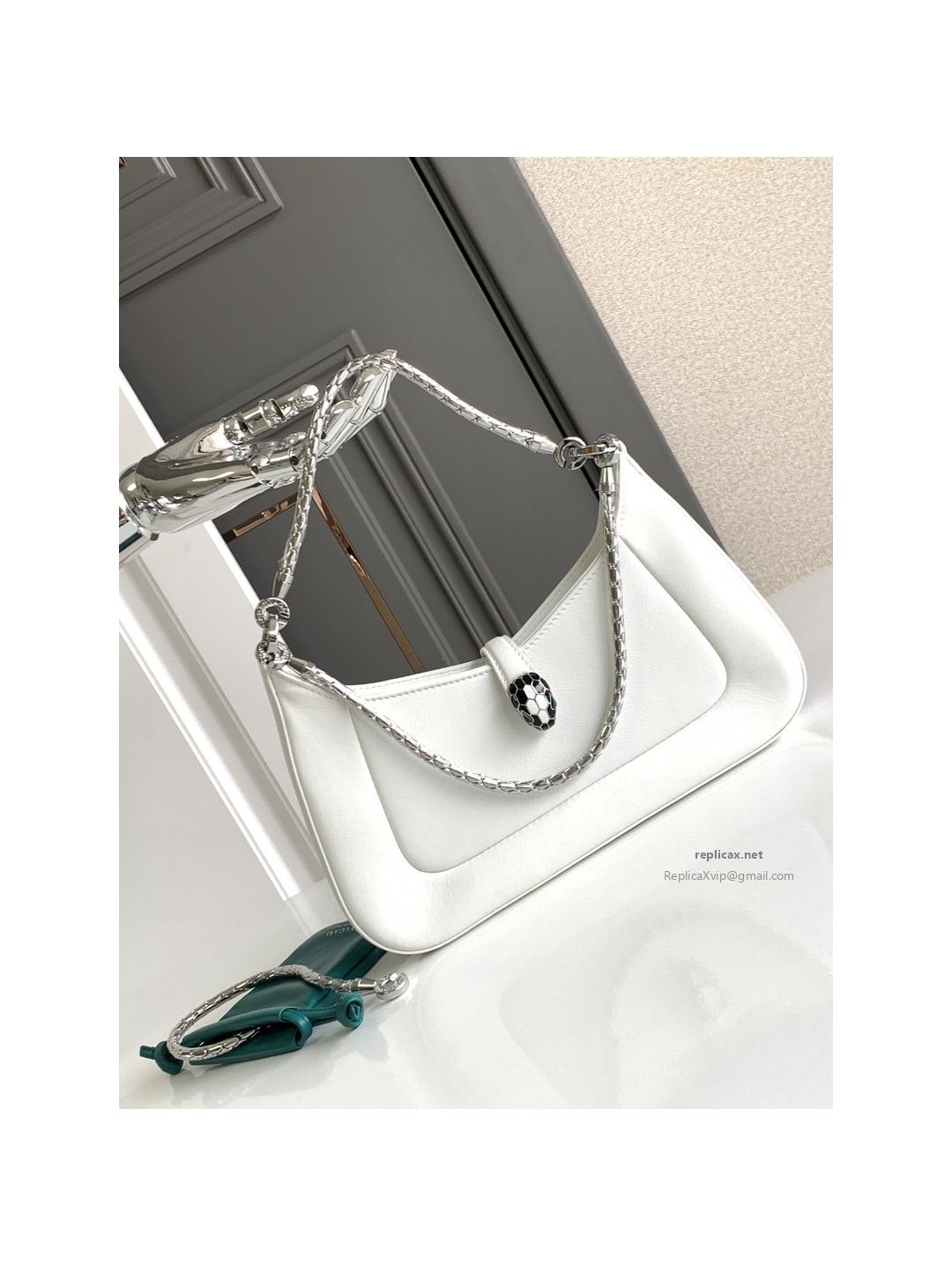 Bvlgari Serpenti Baia Small Shoulder Bag Diamond White Urban Calfskin