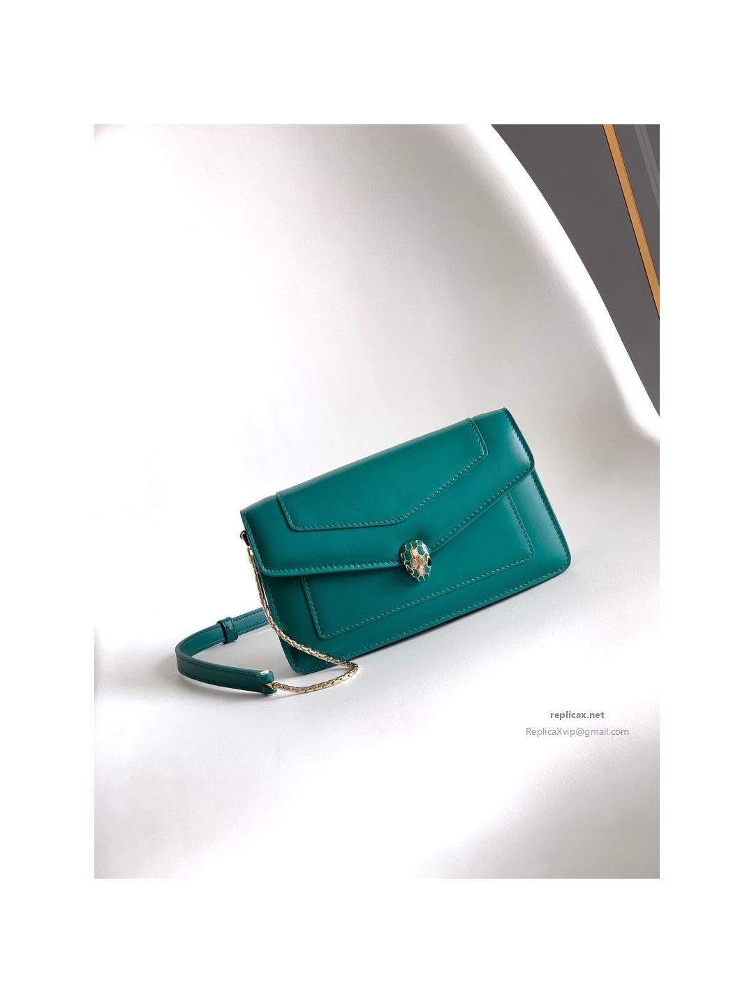 Bvlgari Serpenti Forever Chain Clutch Green Calfskin