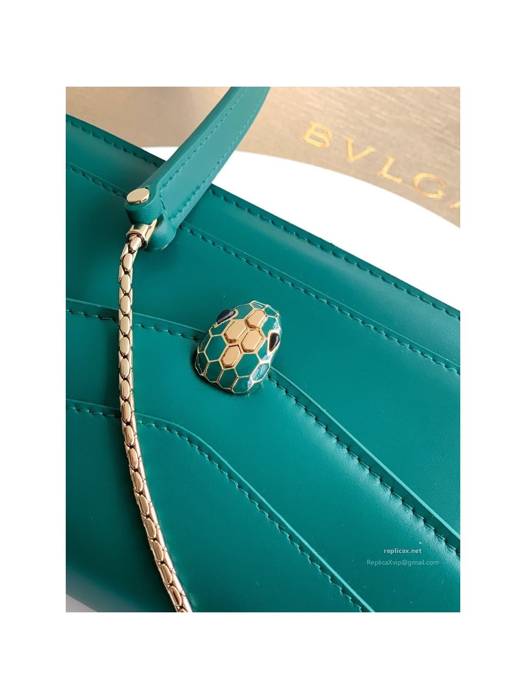 Bvlgari Serpenti Forever Chain Clutch Green Calfskin