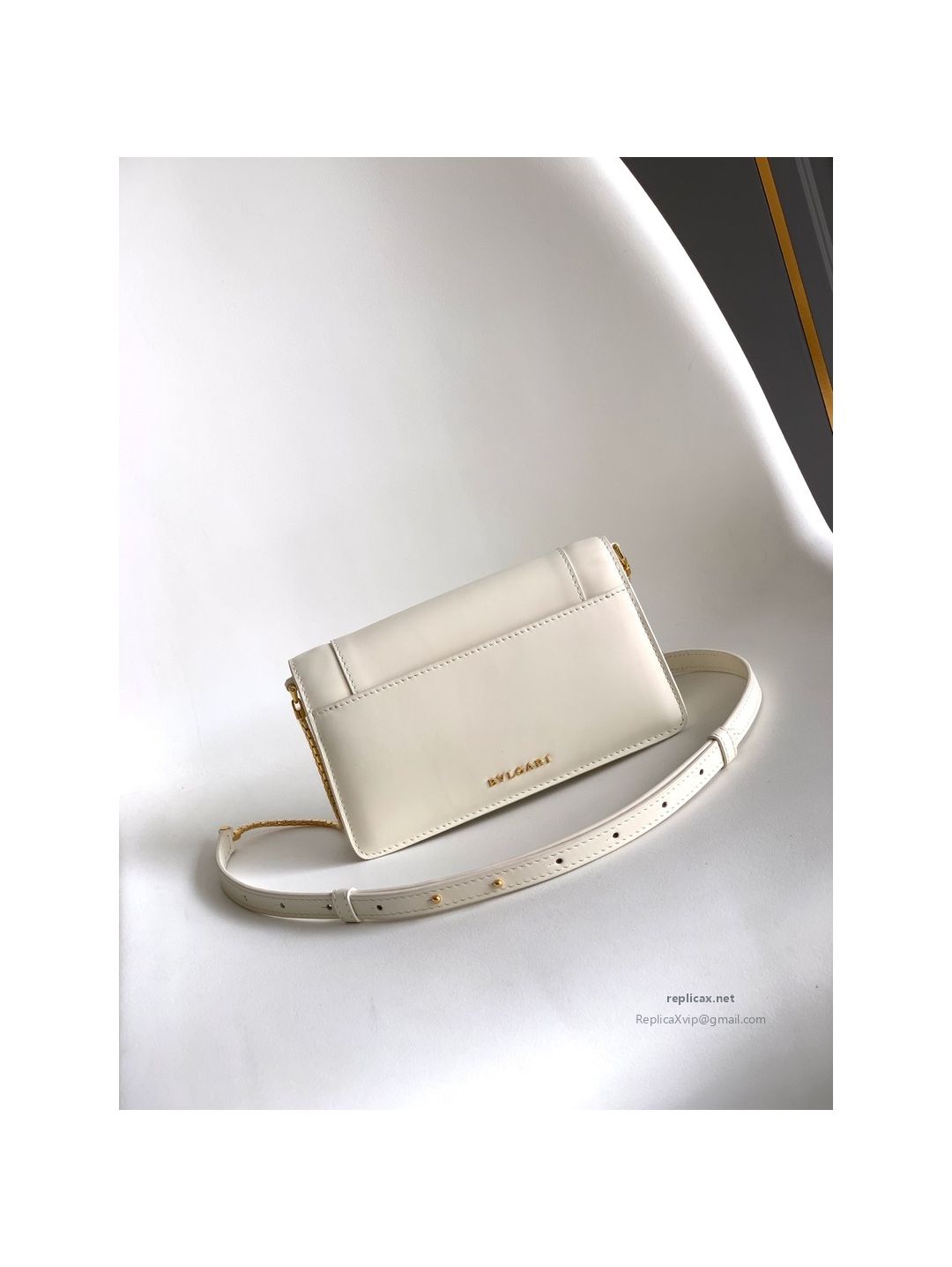 Bvlgari Serpenti Forever Chain Clutch Pearl White Calfskin