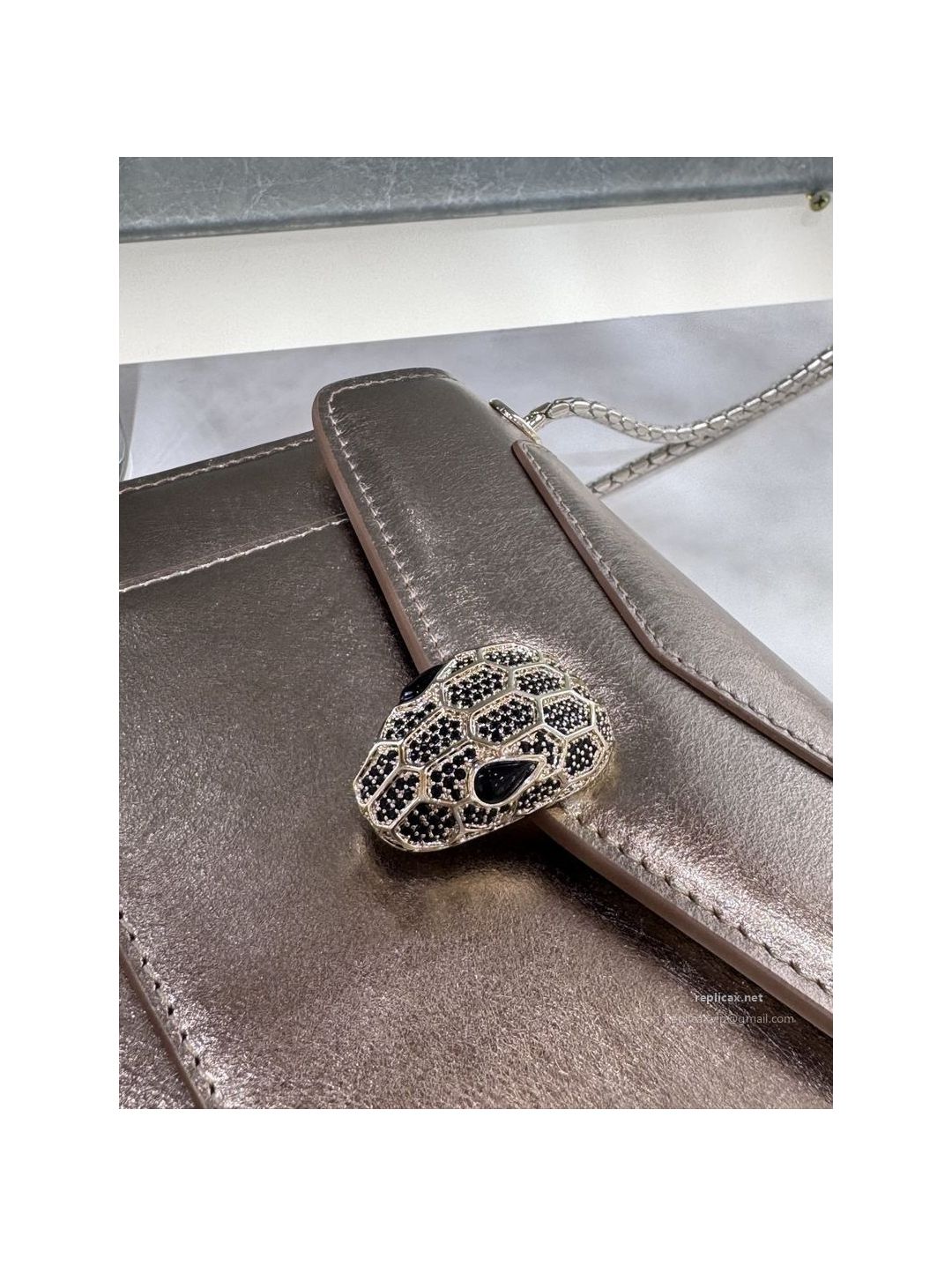 Bvlgari Serpenti Forever Day-to-Night Small Shoulder Bag Light Gold Textured Calfskin