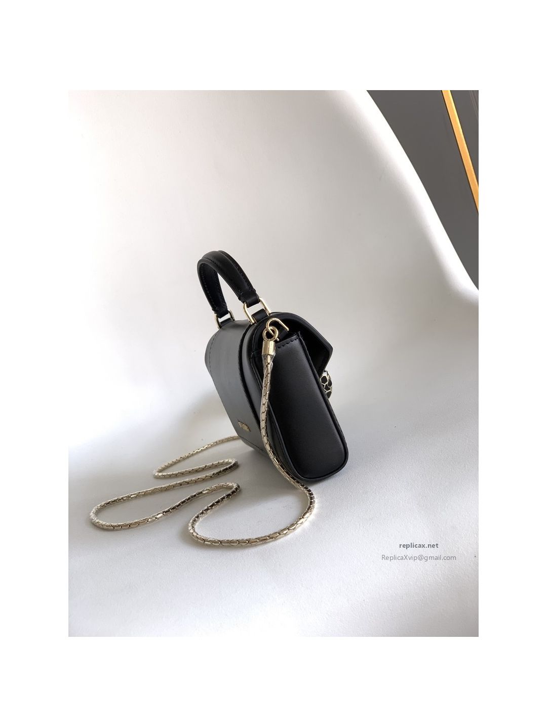 Bvlgari Serpenti Forever Phone Bag Black Calfskin