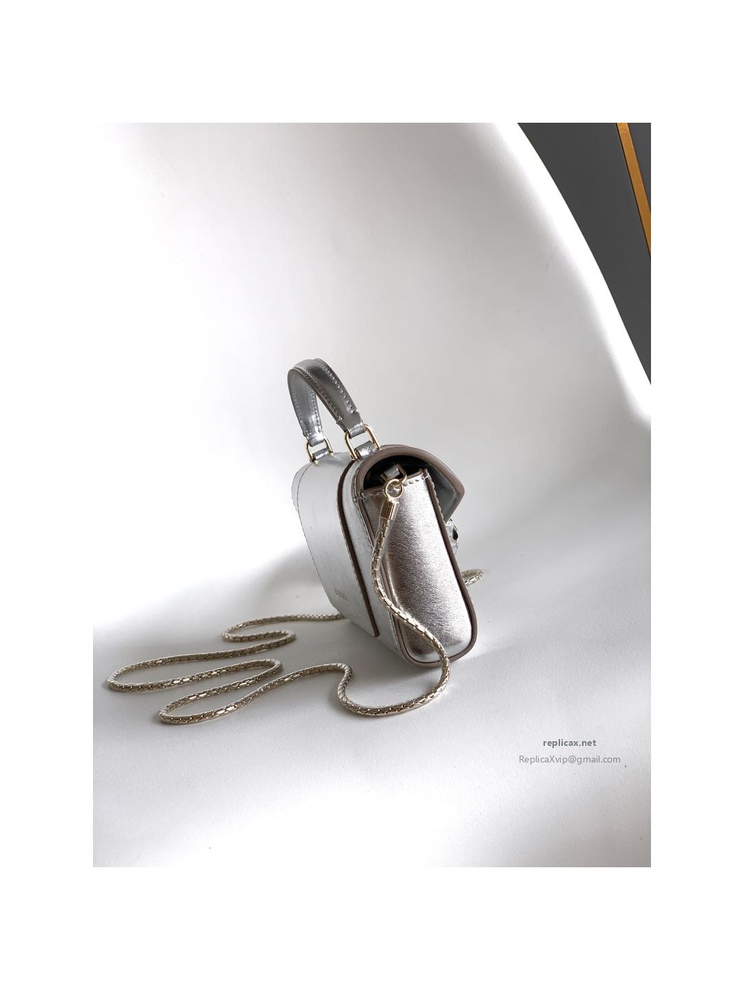 Bvlgari Serpenti Forever Phone Bag Silver Textured Calfskin