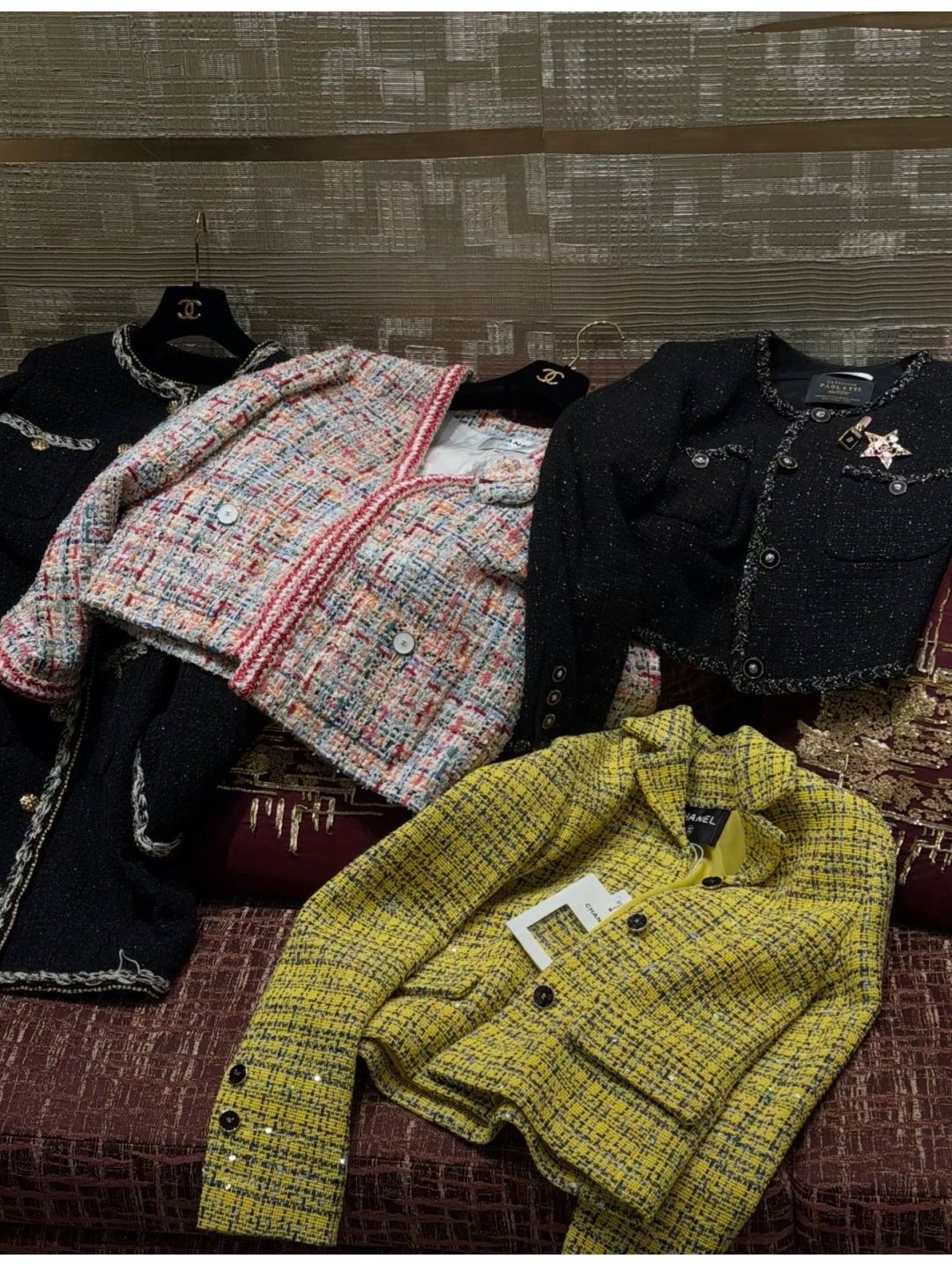 Chanel Contrast-Trim Tweed Blazer in Multicolor