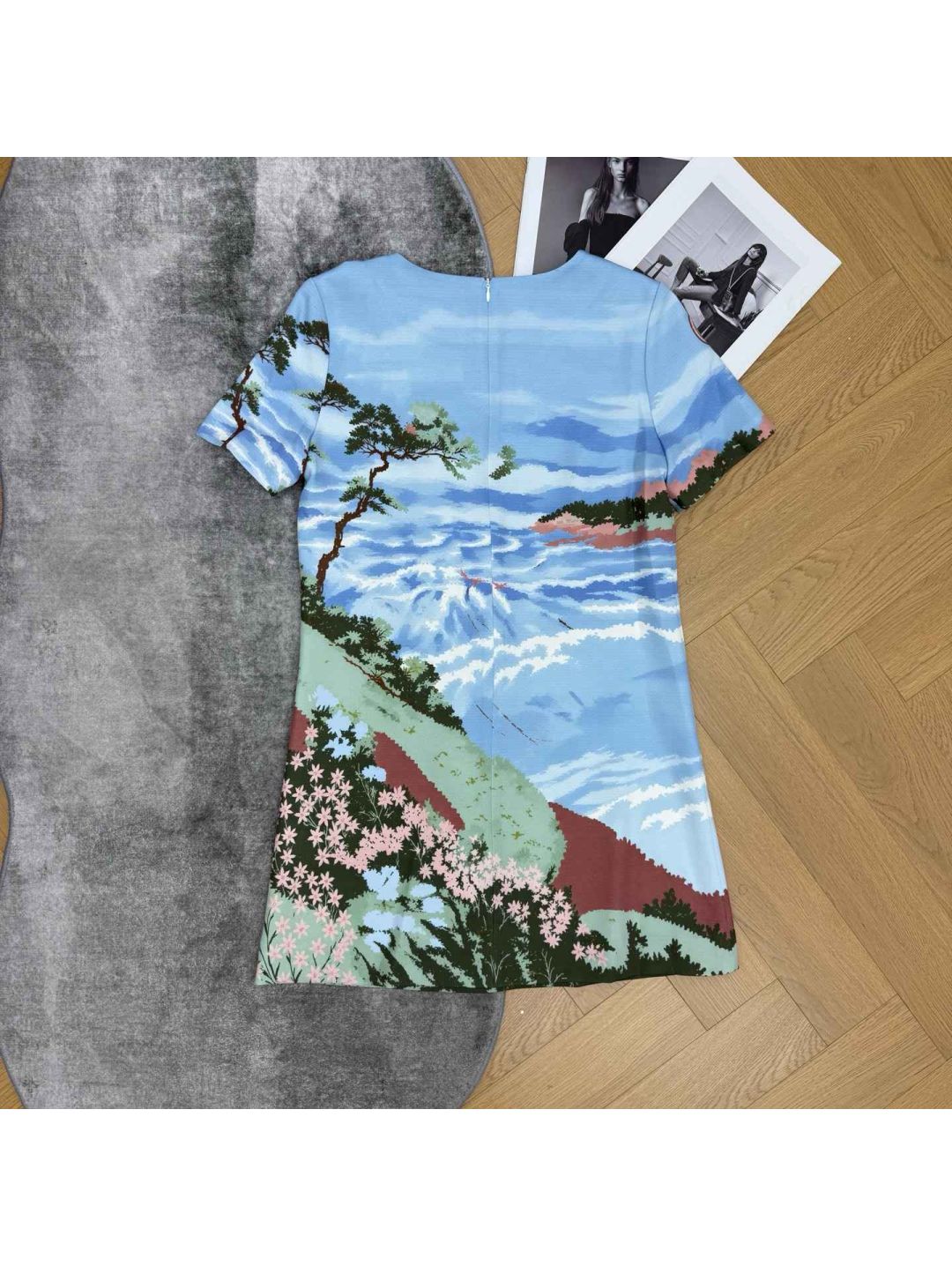 Chanel Crew Neck Short Sleeve Dress in Multicolor