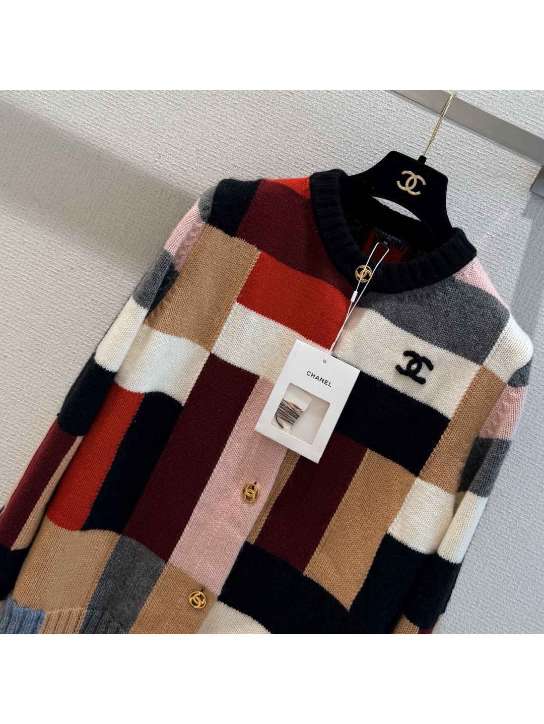 Chanel Embroidered Cashmere Cardigan in Multicolor
