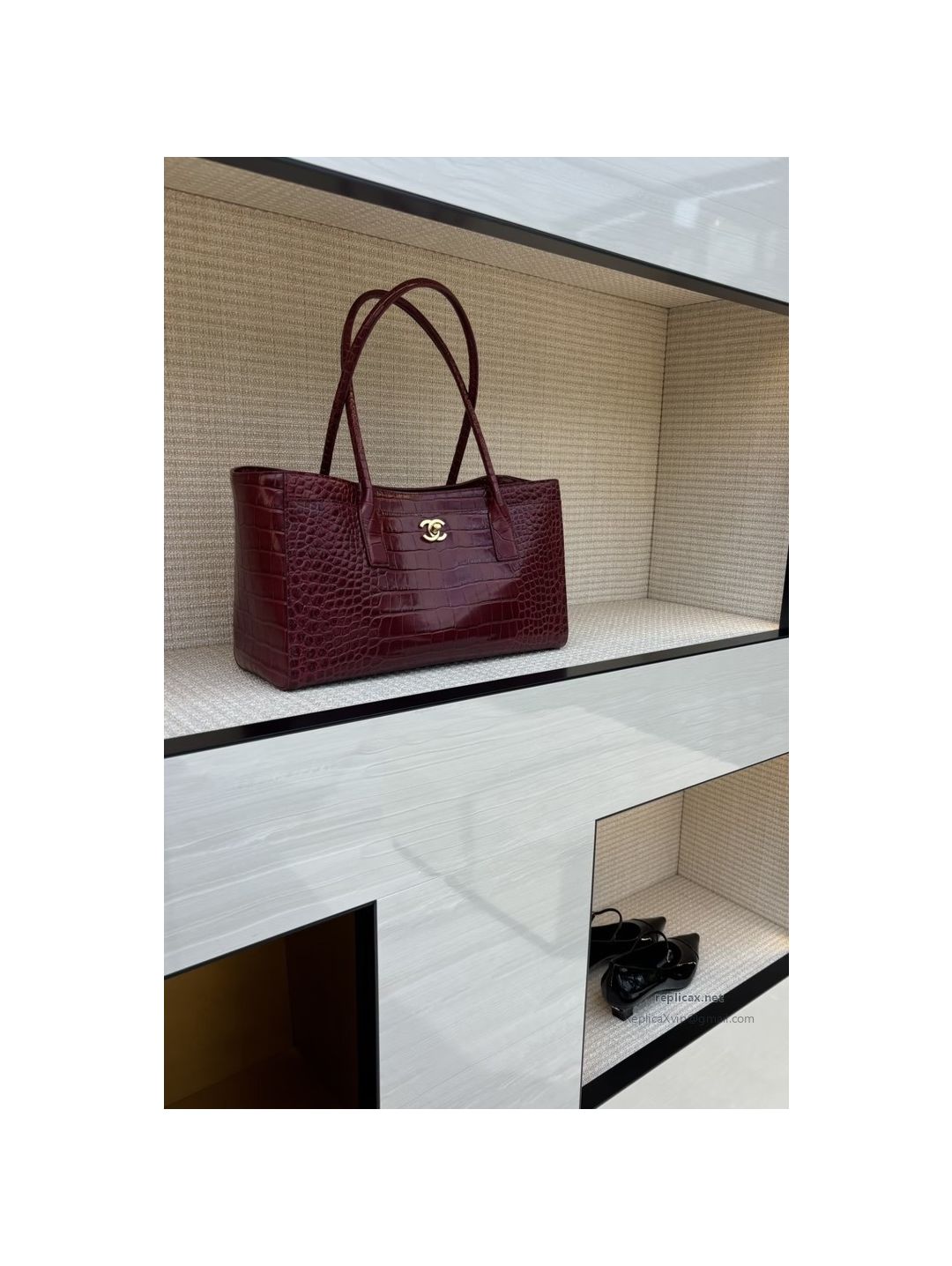 Chanel 26S Shopping Bag Wine Red Croc-Embossed Gold Hardware
