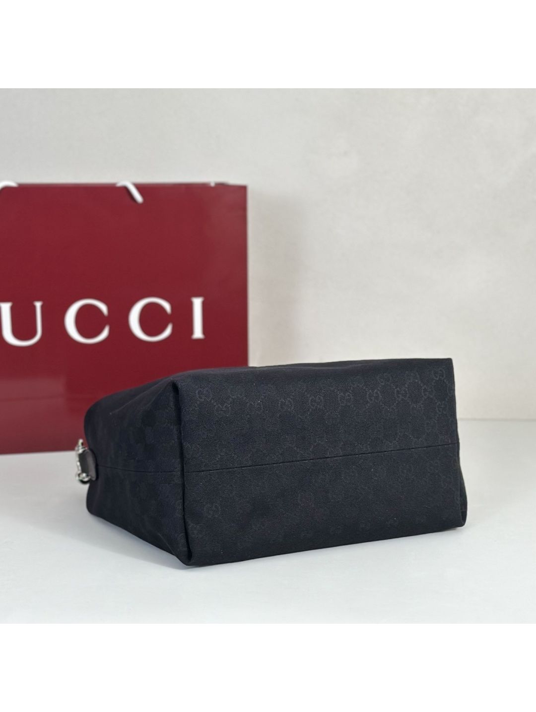 gg-canvas-chain-shoulder-bag-in-black-rxgui292547-04