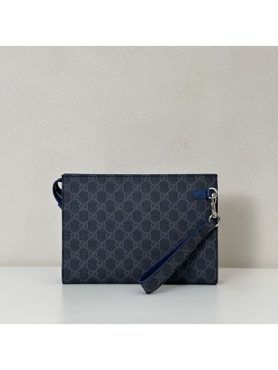 gg-canvas-clutch-in-navy-rxgui292389-03