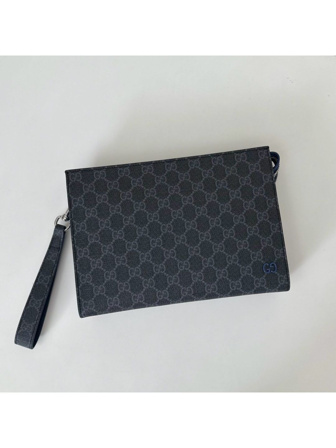 gg-canvas-clutch-in-navy-rxgui292389-04