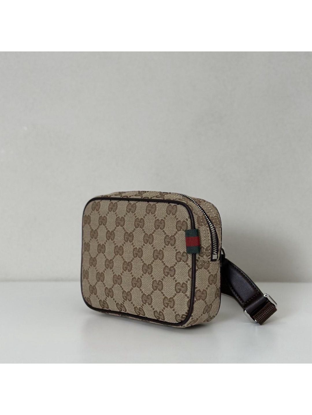 gg-canvas-crossbody-bag-in-beige-brown-rxgui292529-02
