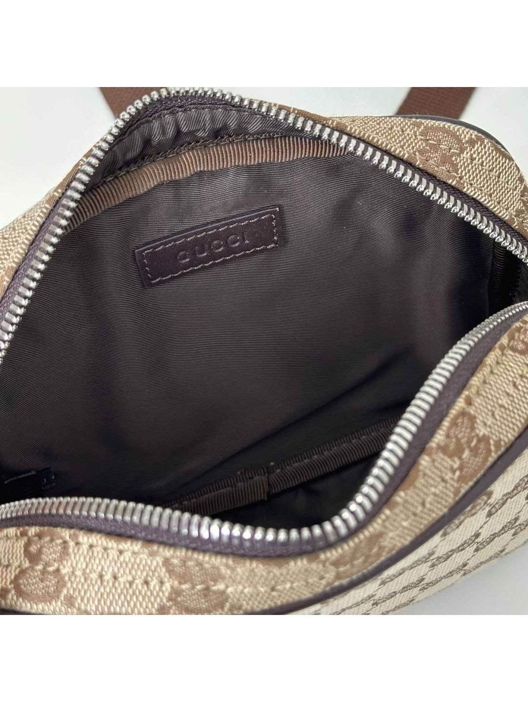 gg-canvas-crossbody-bag-in-beige-brown-rxgui292529-06