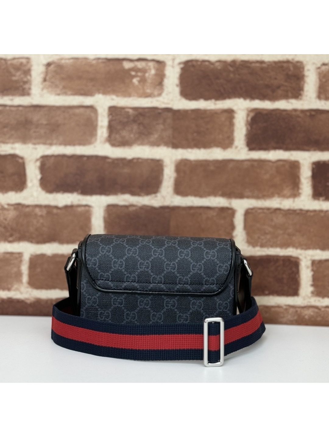 gg-canvas-flap-crossbody-bag-in-black-rxgui292469-03