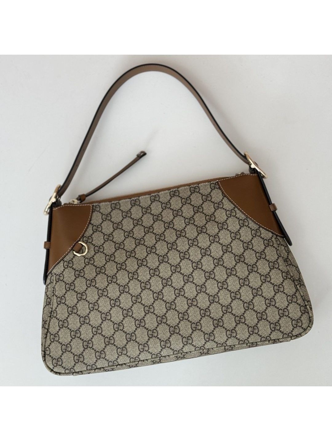 gg-canvas-shoulder-bag-in-beige-tan-rxgui292518-05