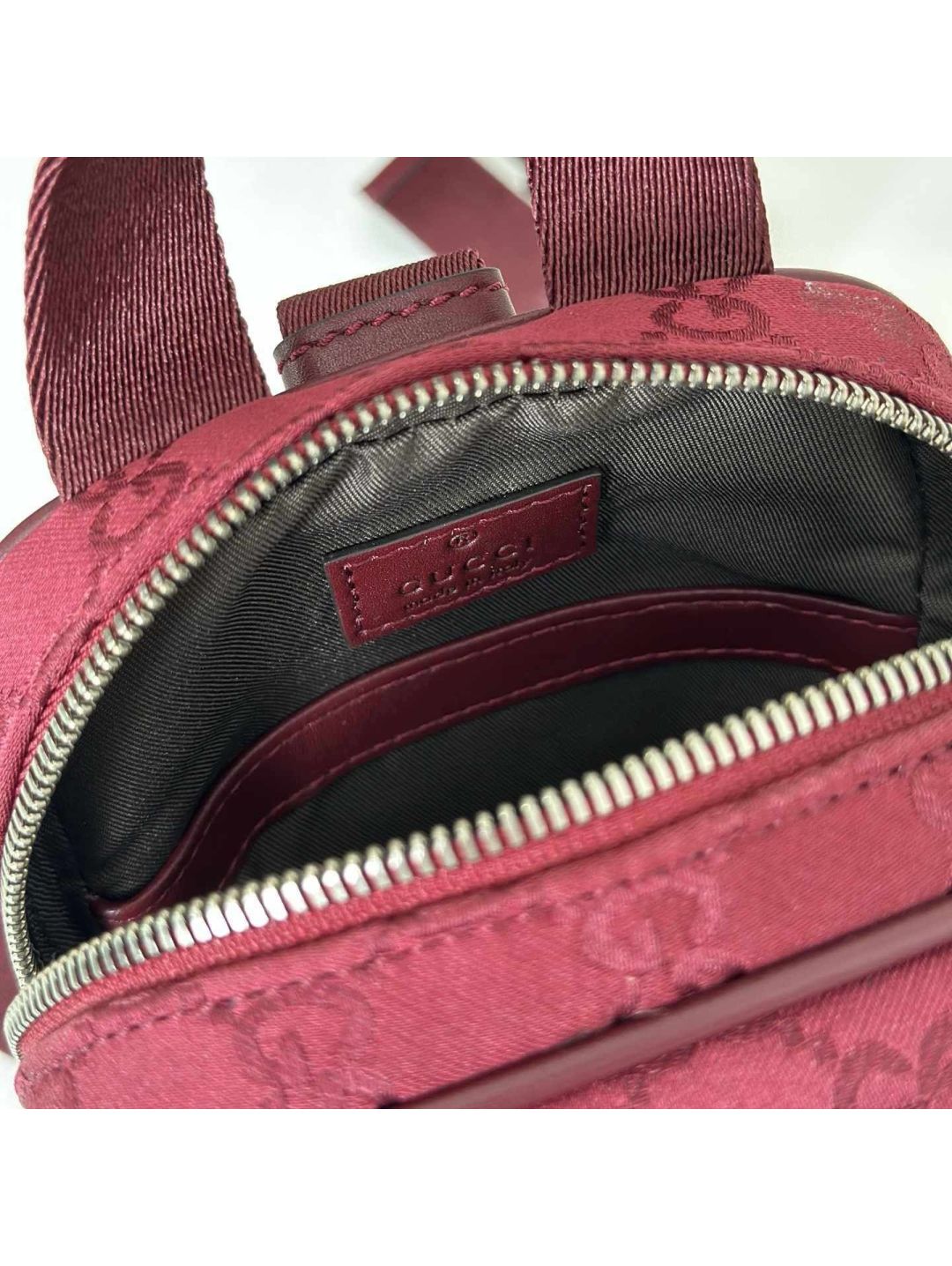 gg-canvas-sling-crossbody-bag-in-burgundy-rxgui292558-06
