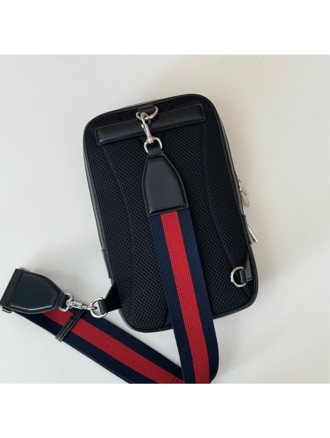 gg-canvas-sling-crossbody-bag-in-grey-black-rxgui292534-05