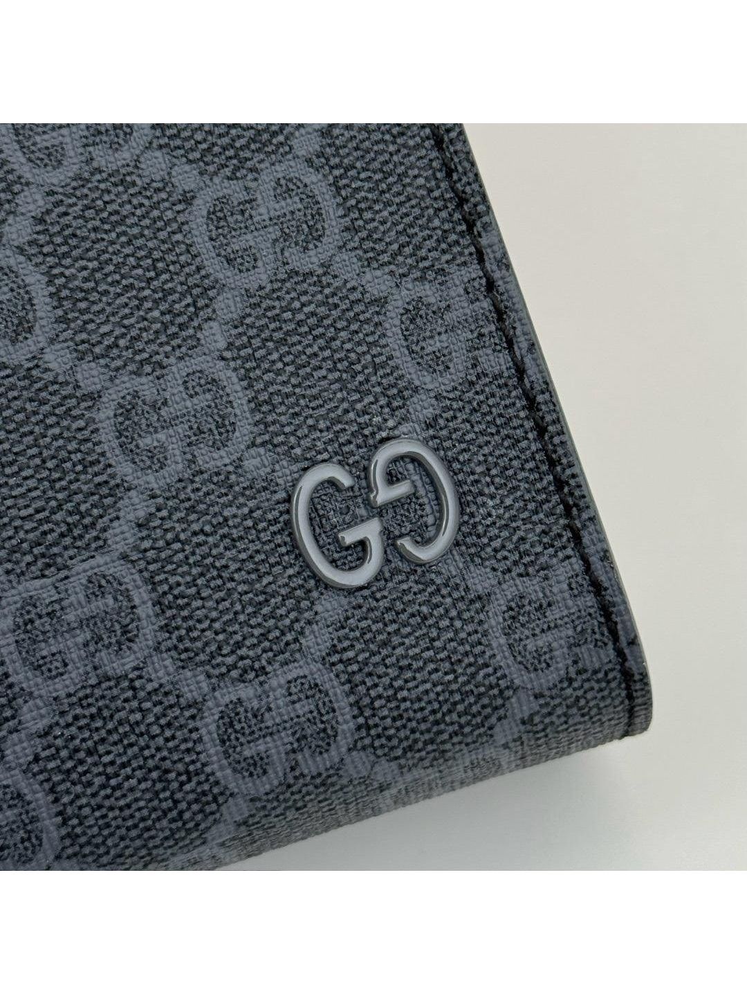 gg-canvas-wristlet-clutch-in-grey-black-rxgui292537-05