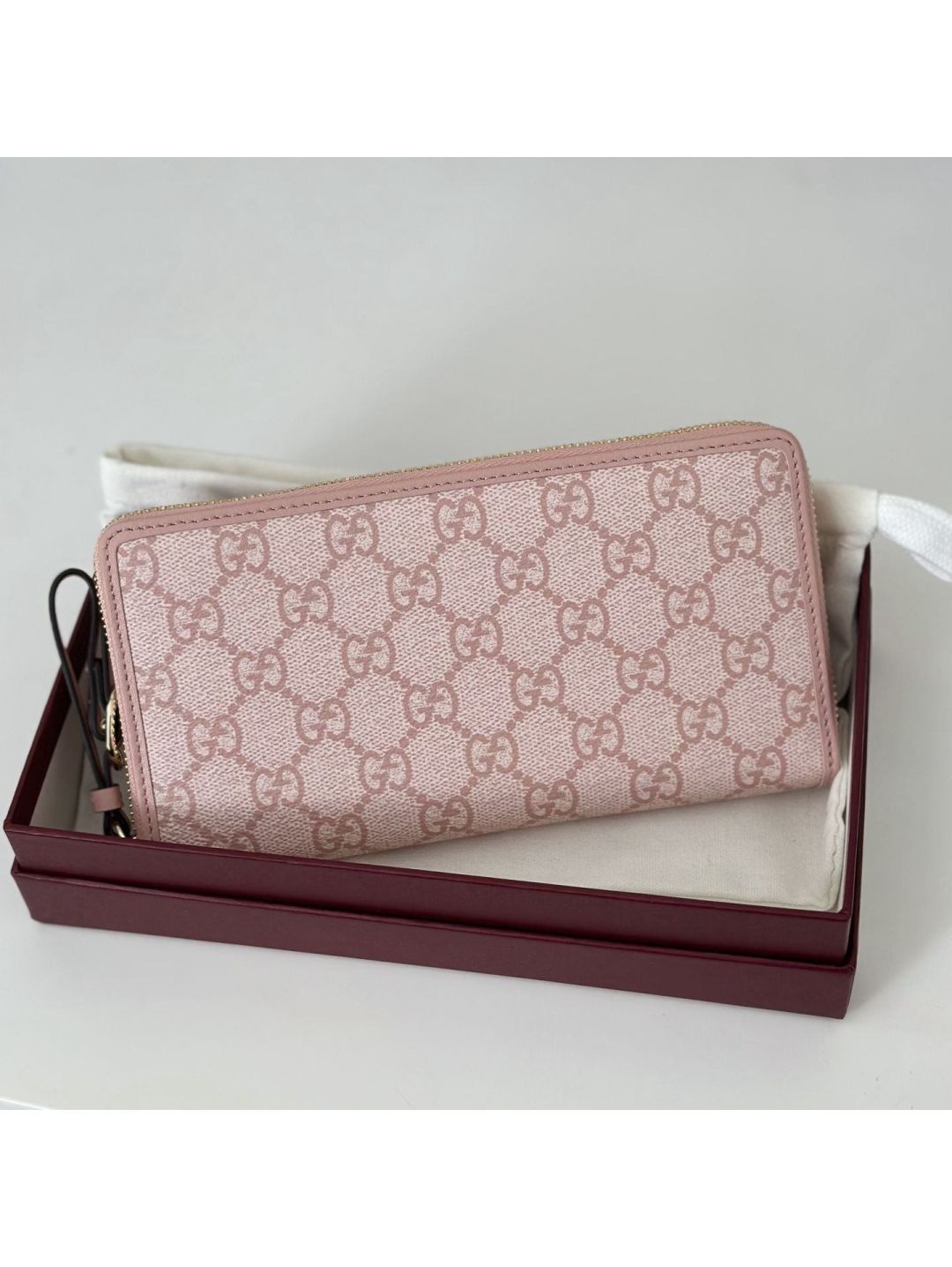 gg-canvas-zip-wallet-in-pink-rxgui292494-03