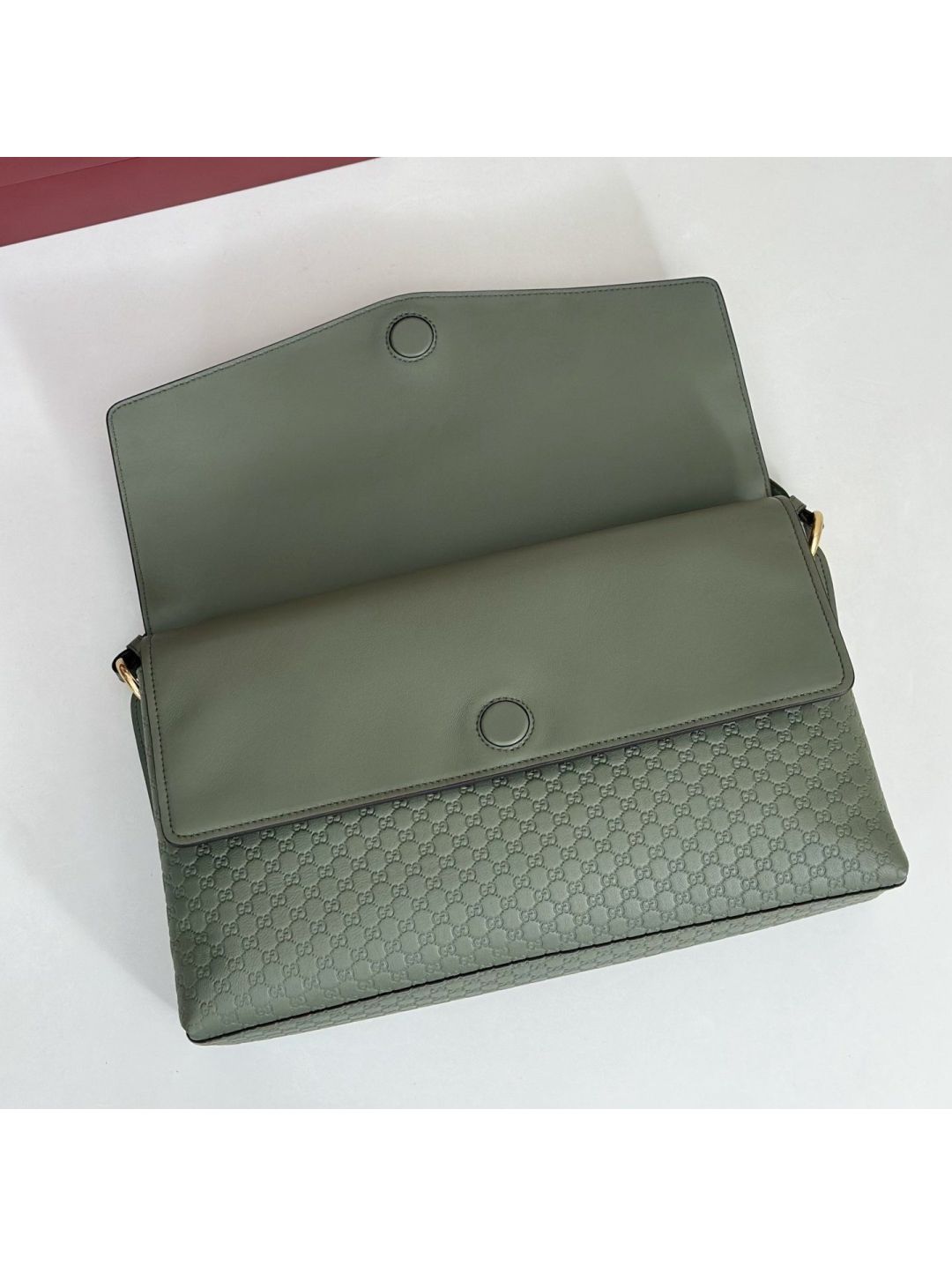 gg-chain-flap-shoulder-bag-in-sage-green-rxgui292485-07