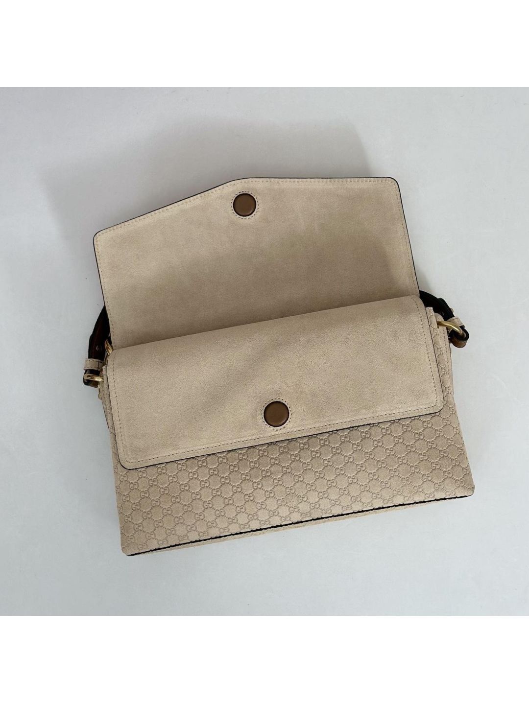 gg-chain-shoulder-bag-in-beige-rxgui292400-07
