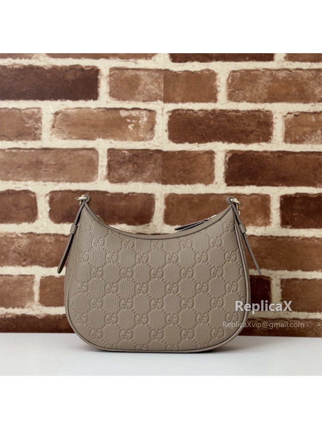gg-emblem-small-hobo-shoulder-bag-beige-gg-grainy-leather-rxgui271538-03