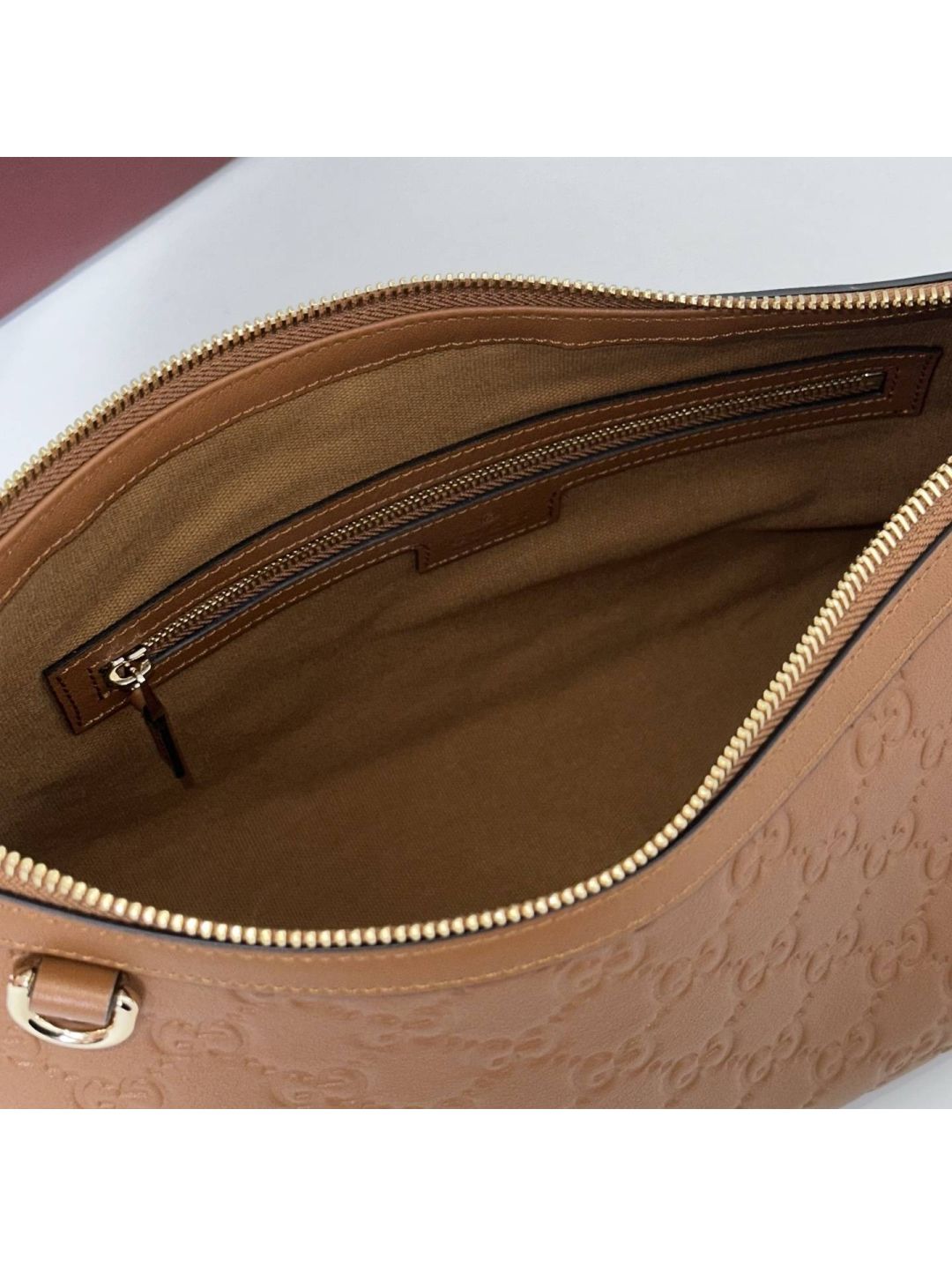 gg-embossed-shoulder-bag-in-tan-rxgui292404-06