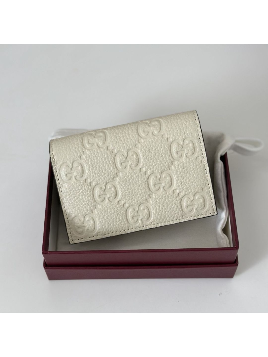 gg-embossed-wallet-in-ivory-rxgui292552-04