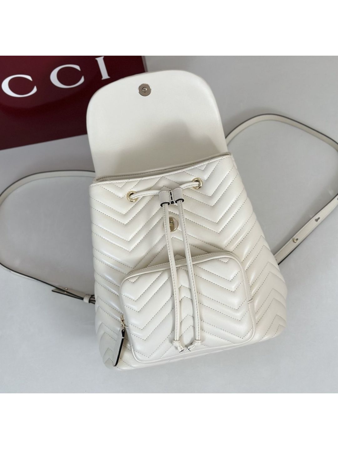 gg-marmont-backpack-in-ivory-rxgui292413-08