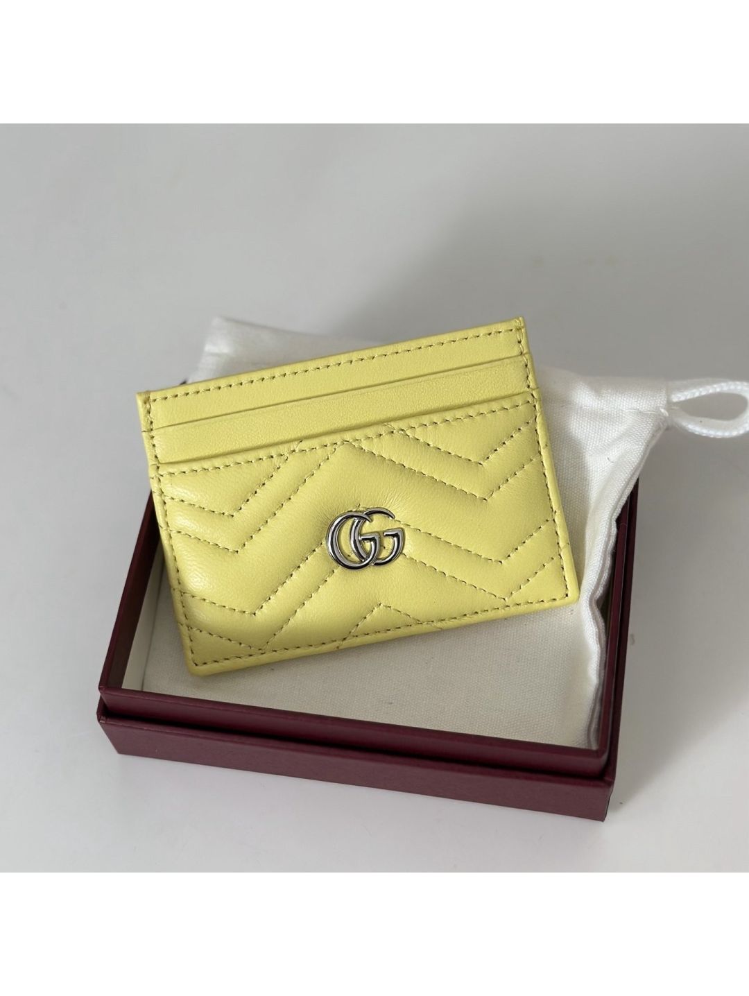 gg-marmont-card-case-443127-rxgui271120-03