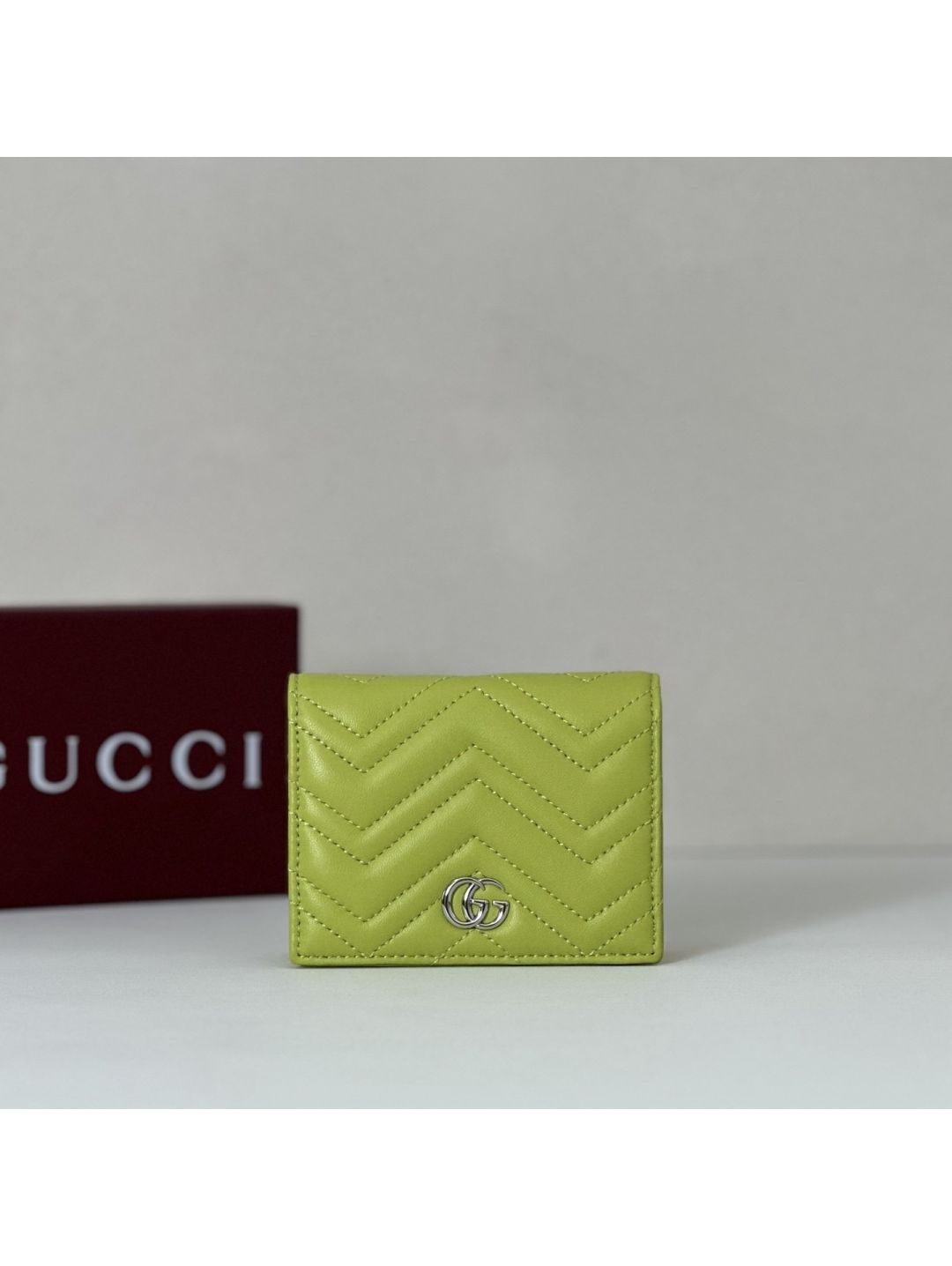 gg-marmont-card-case-green-466492-rxgui271127-01