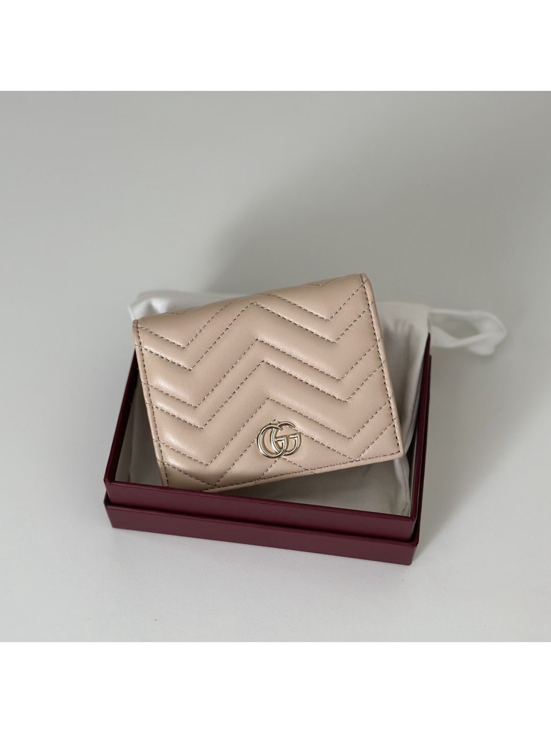 gg-marmont-card-case-pink-466492-rxgui271126-03