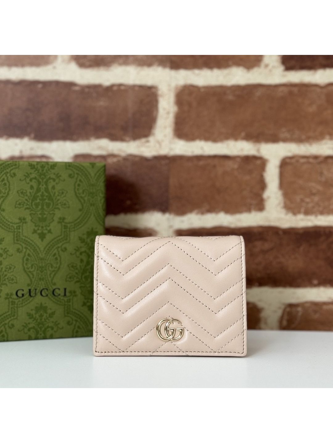 gg-marmont-card-case-pink-466492-rxgui271128-01