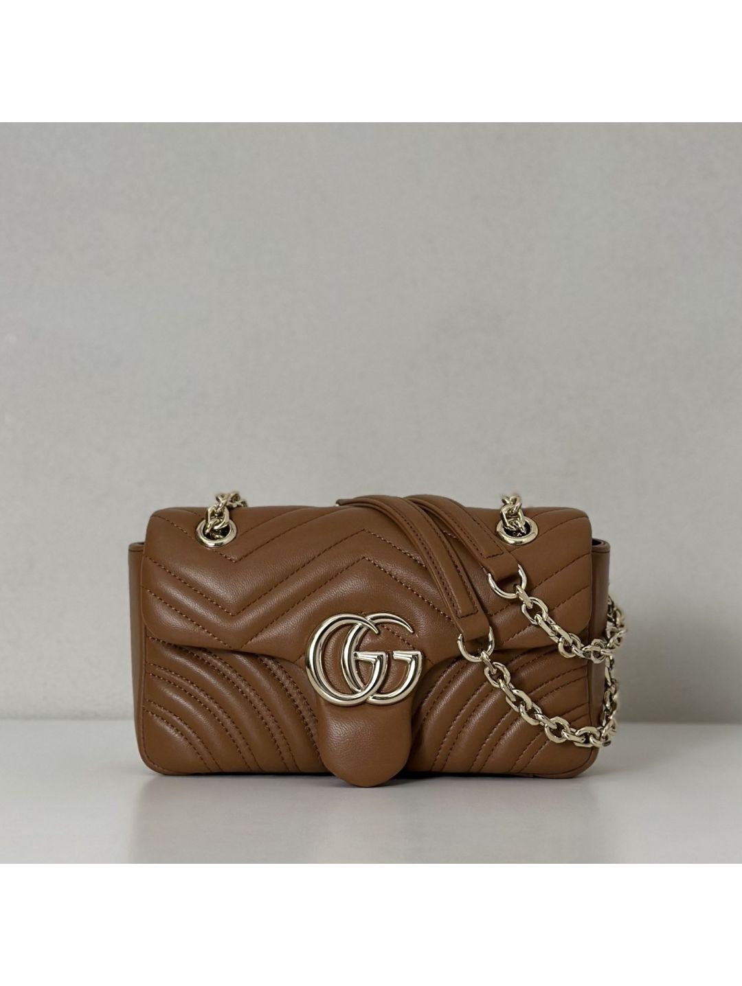 gg-marmont-shoulder-bag-in-tan-rxgui292459-01