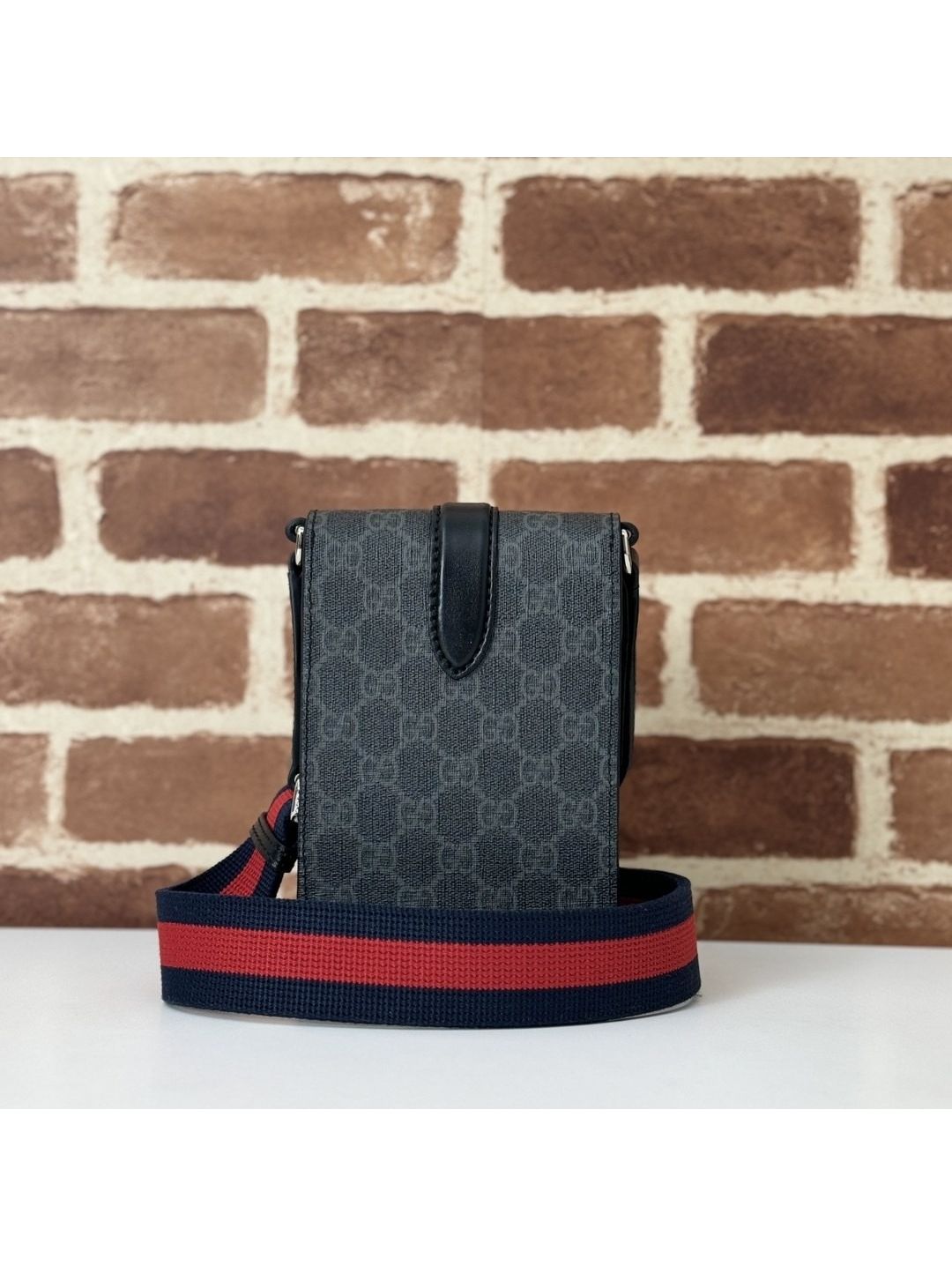 gg-supreme-super-mini-shoulder-bag-816954-in-grey-and-black-rxgui271149-03