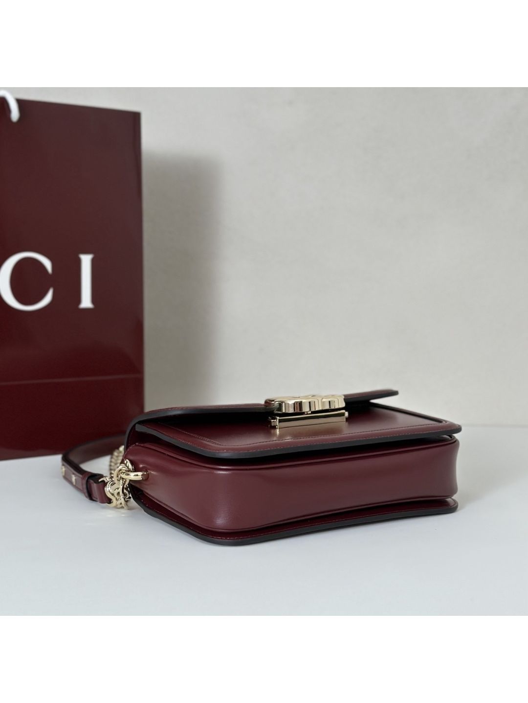 go-small-shoulder-bag-826761-in-rosso-ancora-red-bordeaux-rxgui271638-04