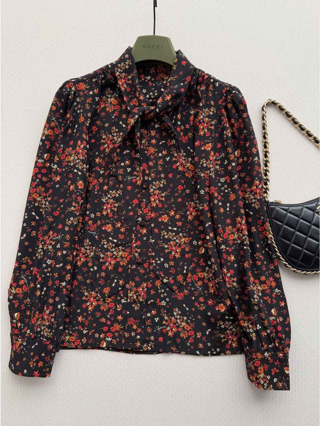 Gucci Floral Silk Shirt in Multicolor