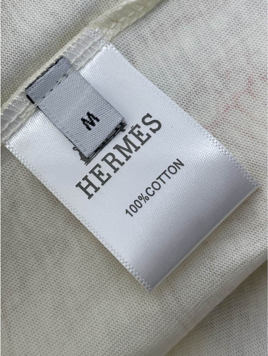 Hermes Short Sleeve Crew Neck T-Shirt in Multicolor