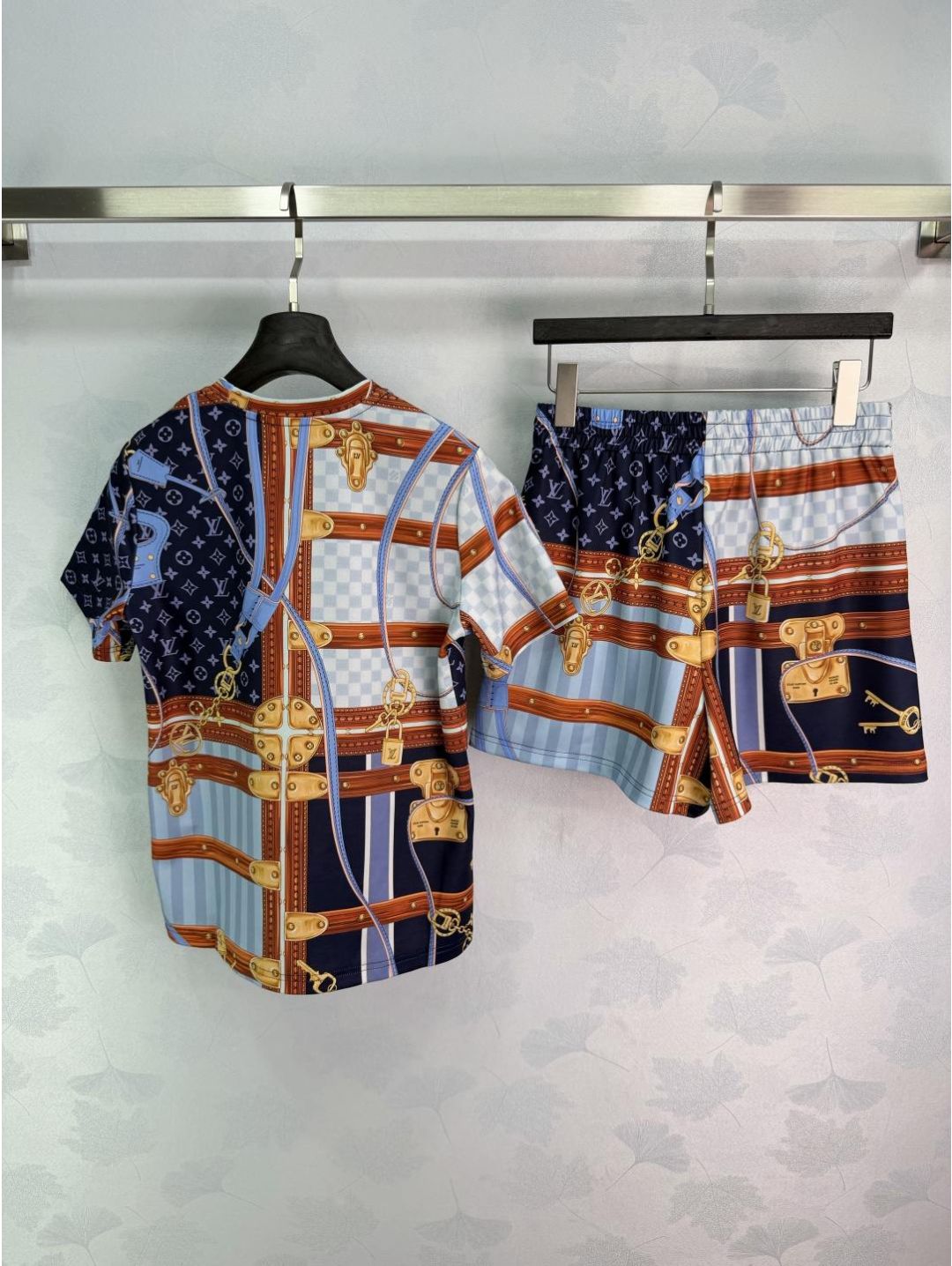 Louis Vuitton Crew Neck Short Sleeve Set in Multicolor