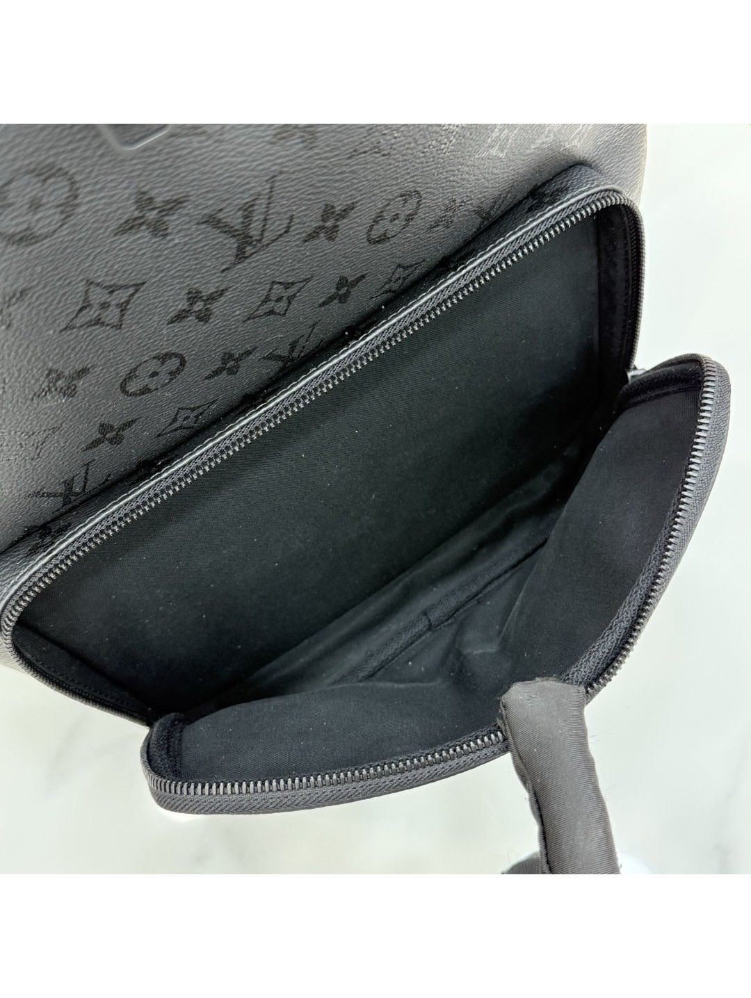 Louis Vuitton Discovery Cargo Backpack 30 Monogram Multicolore M26765