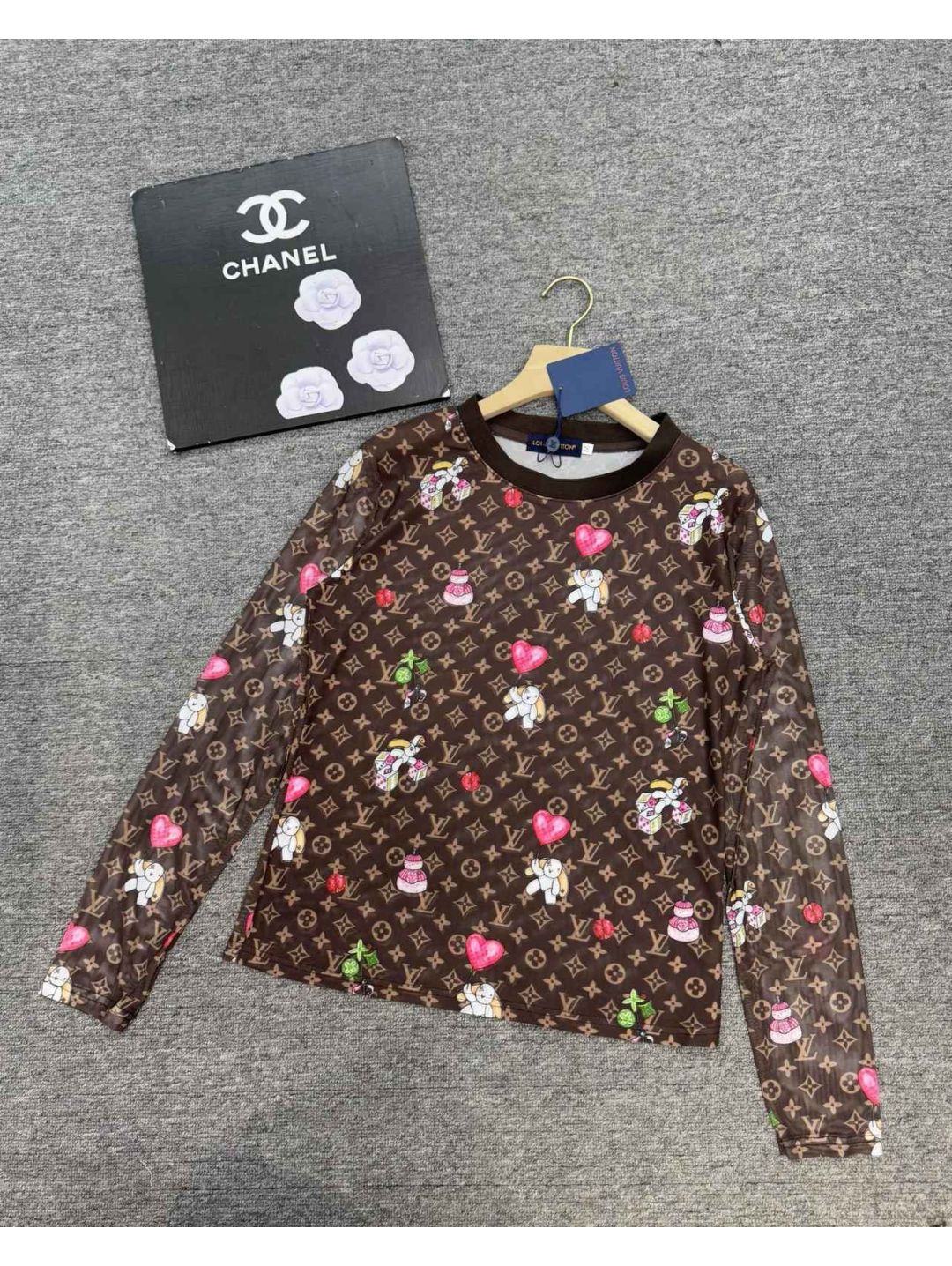Louis Vuitton Long Sleeve Monogram T-Shirt in Multicolor