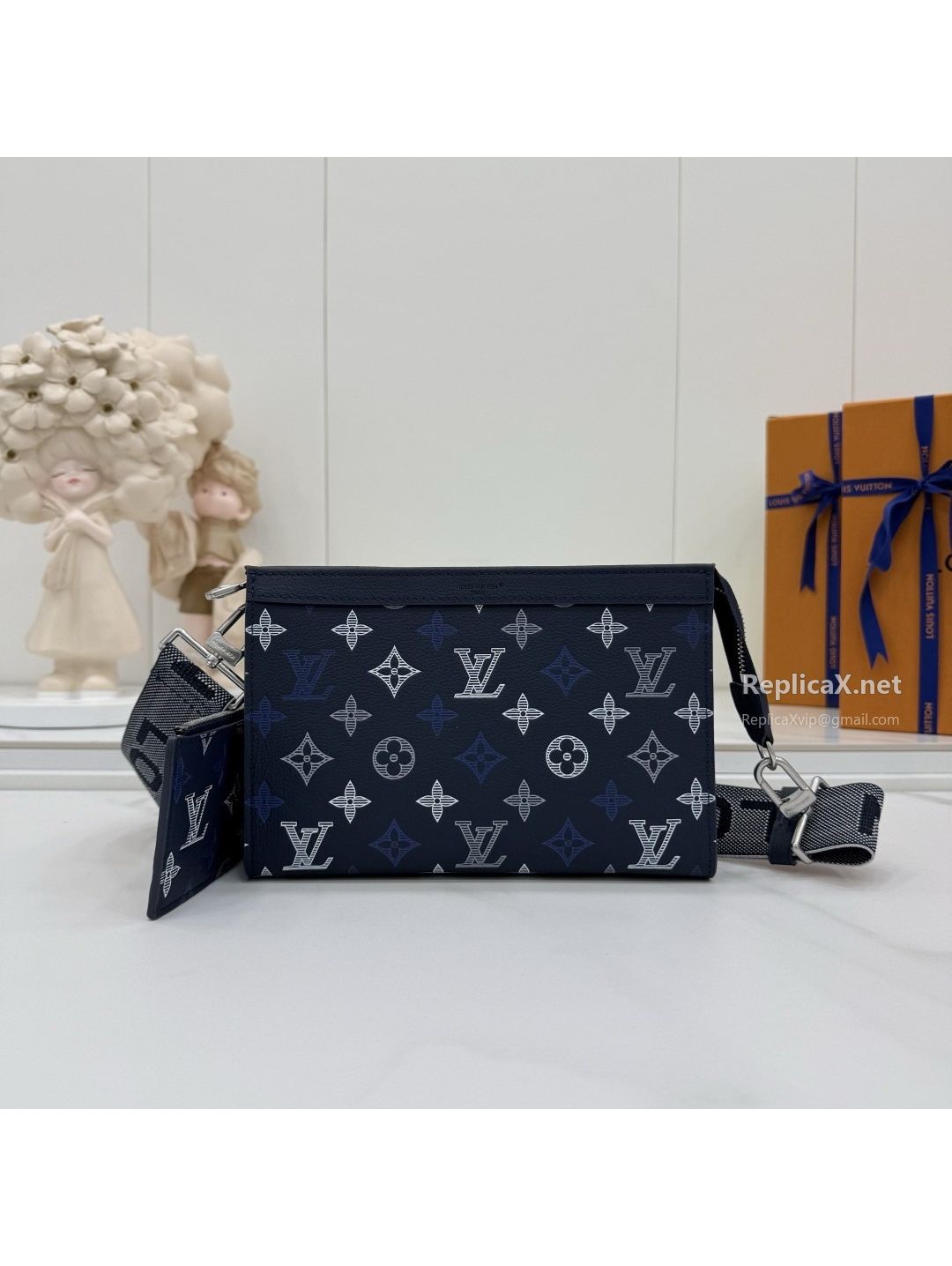 louis-vuitton-navy-multicolor-monogram-crossbody-bag-rxlvj01649-01