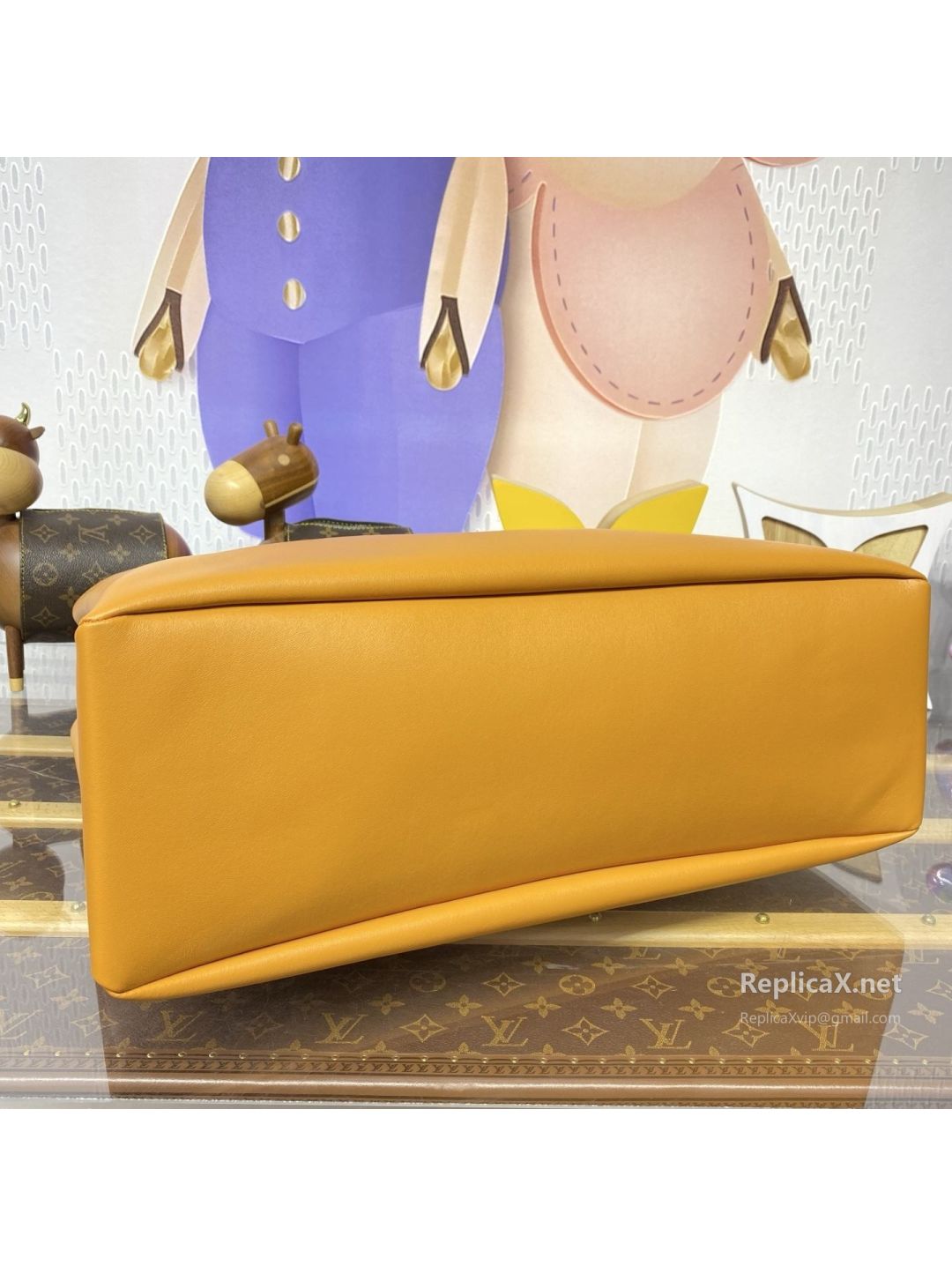 louis-vuitton-orange-and-blue-shopper-tote-m24457-rxlvj03137-02